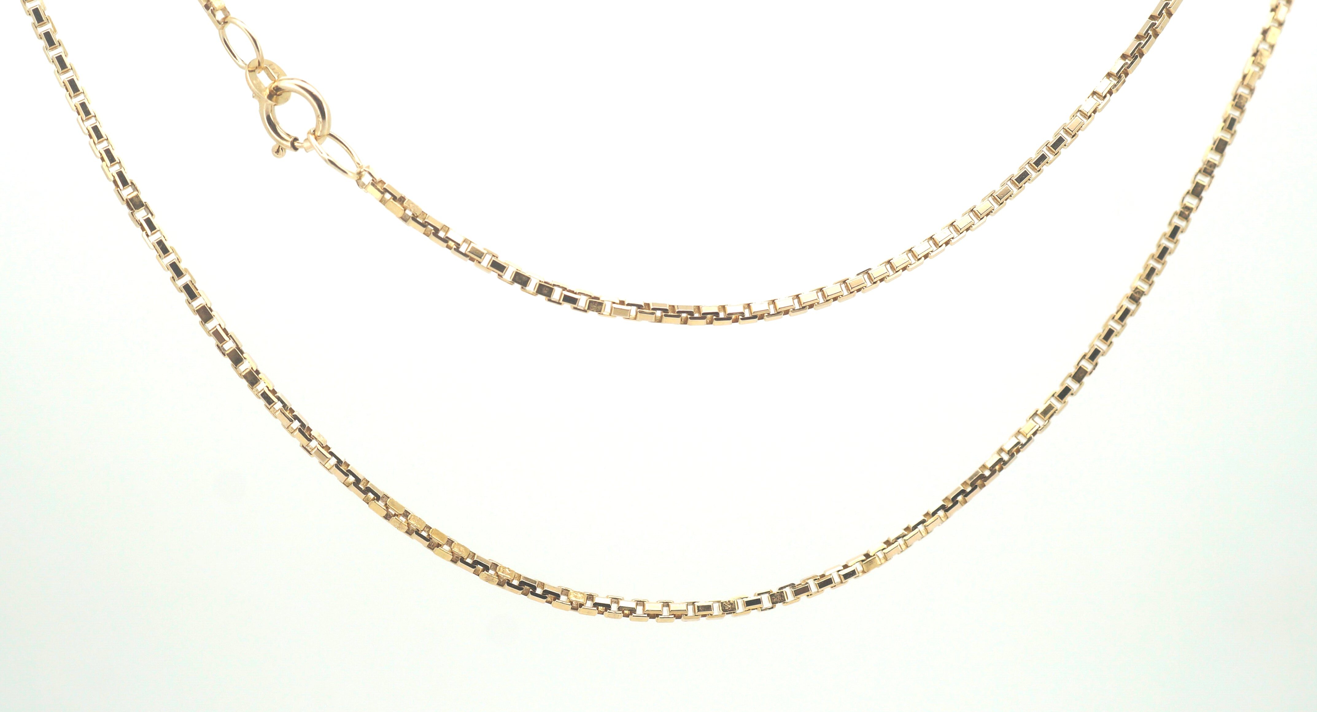 Ladies 9ct Yellow Gold Box Link Necklace (52cm) - 502832