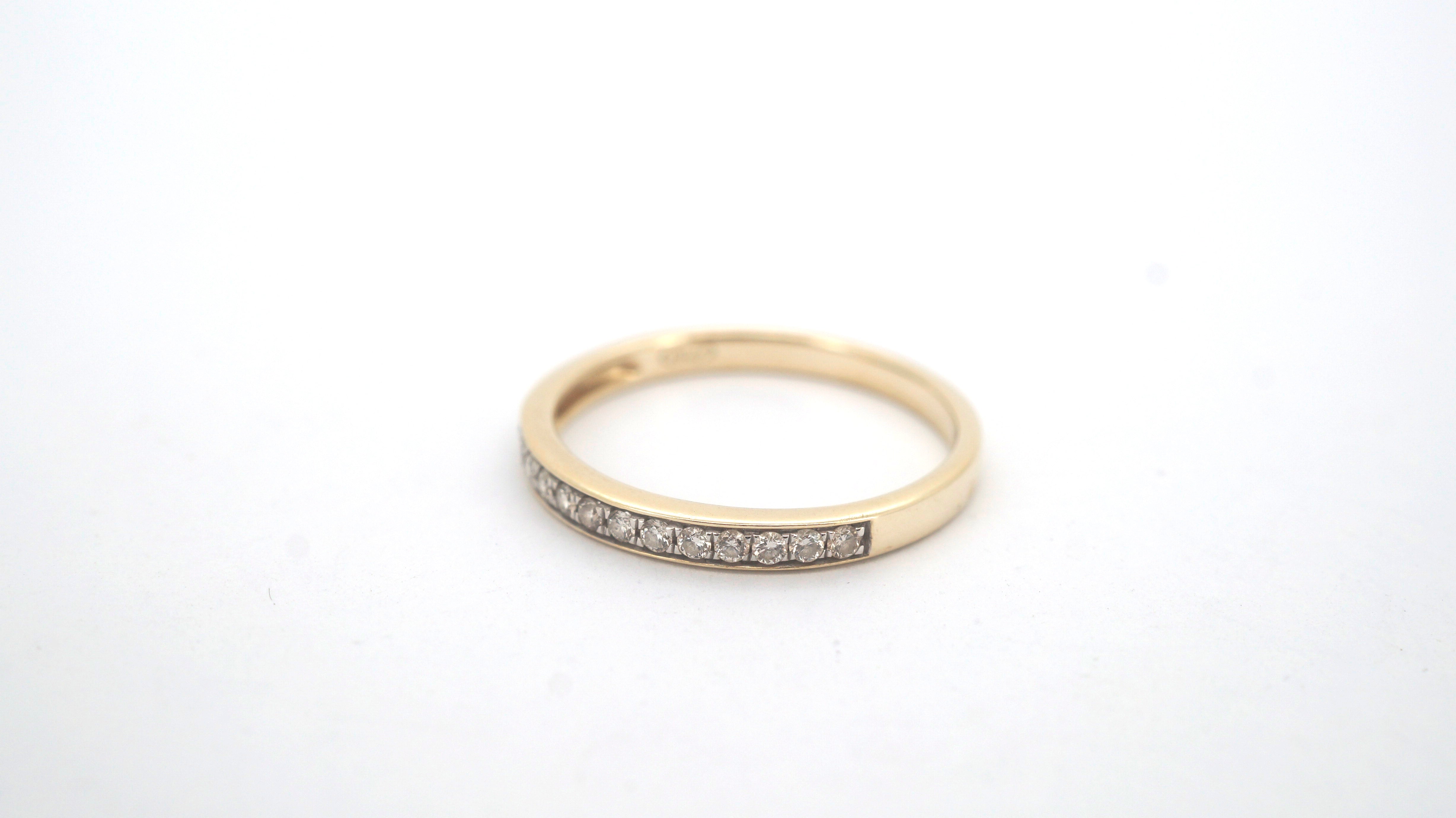 Ladies 9CT Yellow Gold Diamond Ring (P1/2, 1.79g) - 506985