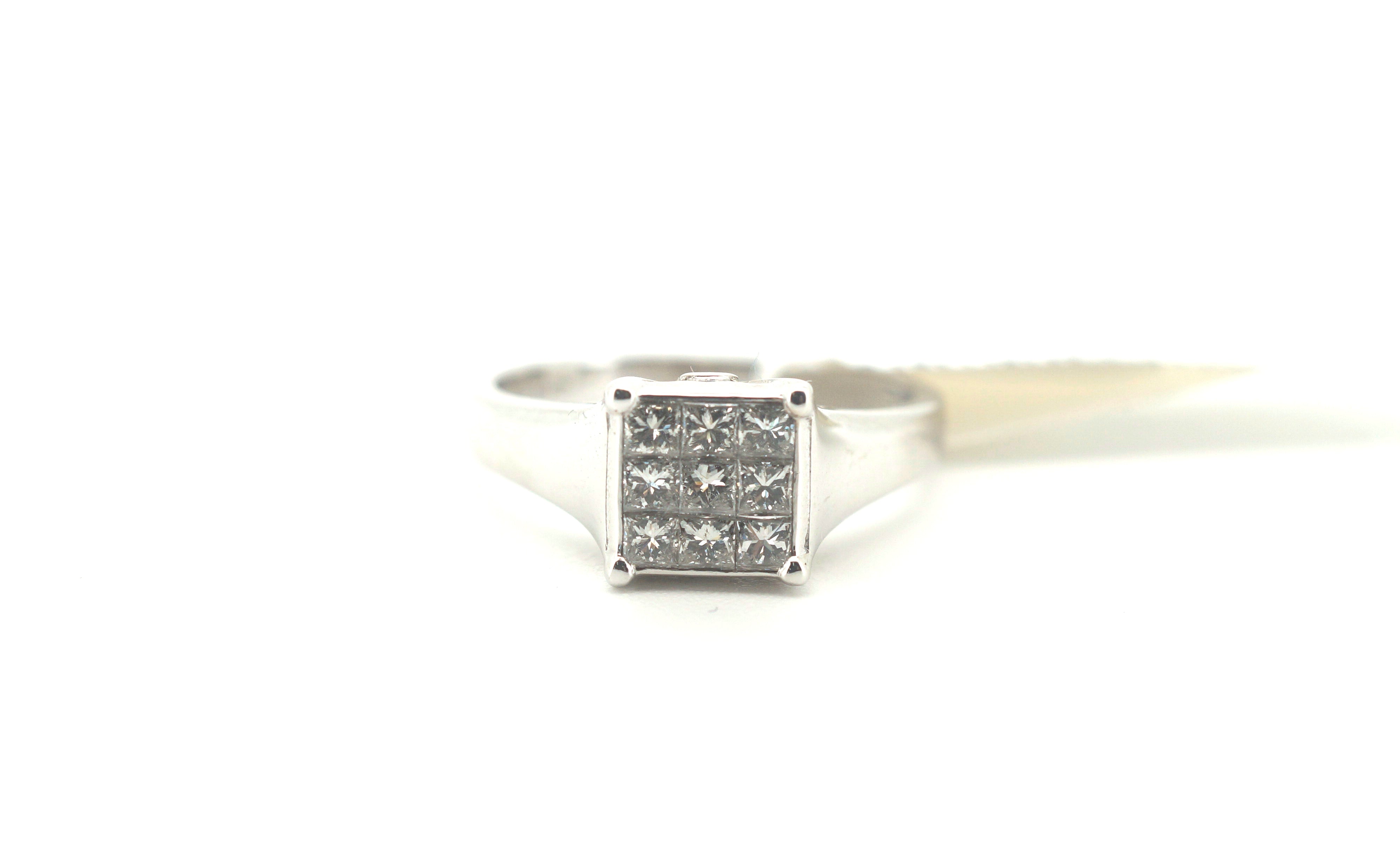 Ladies Michael Hill 18K White Gold Diamond Ring (Size: O, 5.56g) - 261651
