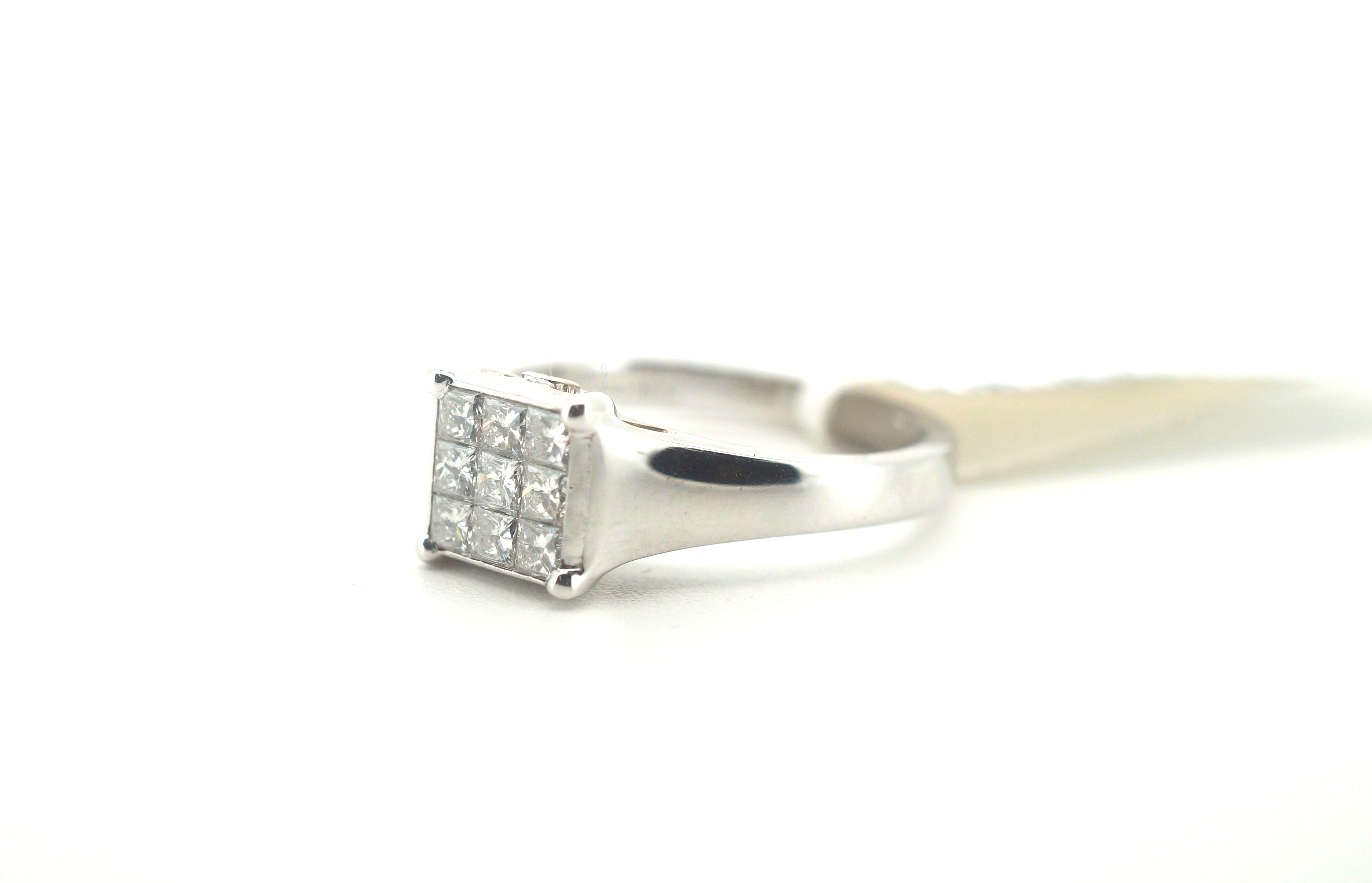 Ladies Michael Hill 18K White Gold Diamond Ring (Size: O, 5.56g) - 261651