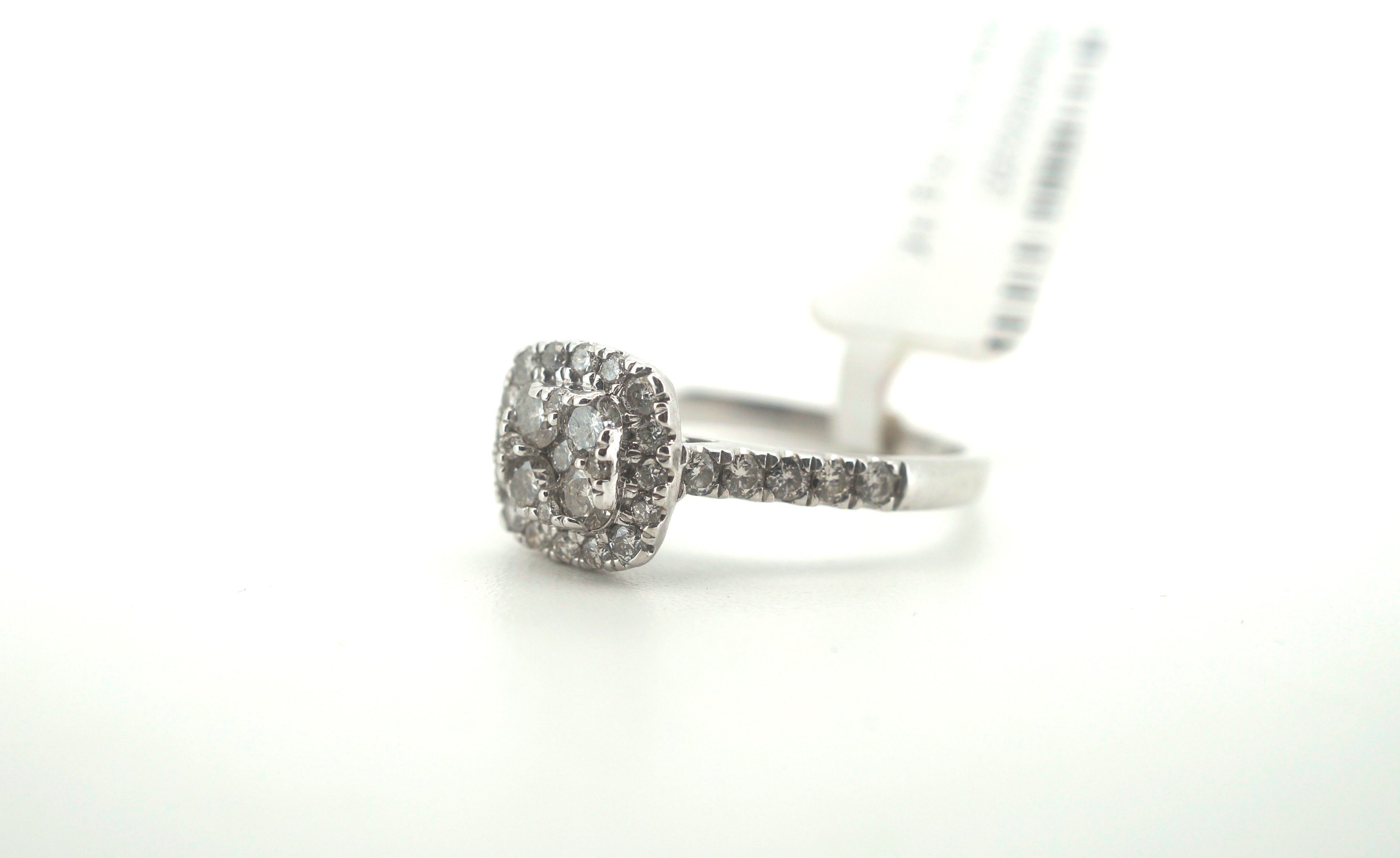 Ladies 9K White Gold Diamond Ring (Size O) - 06907