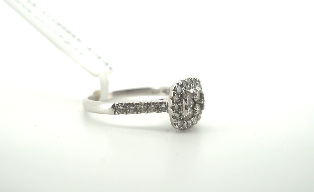 Ladies 9K White Gold Diamond Ring (Size O) - 06907