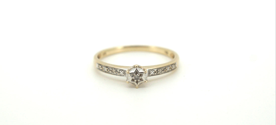 9ct Yellow & White Gold Ring (Size O) - 500358