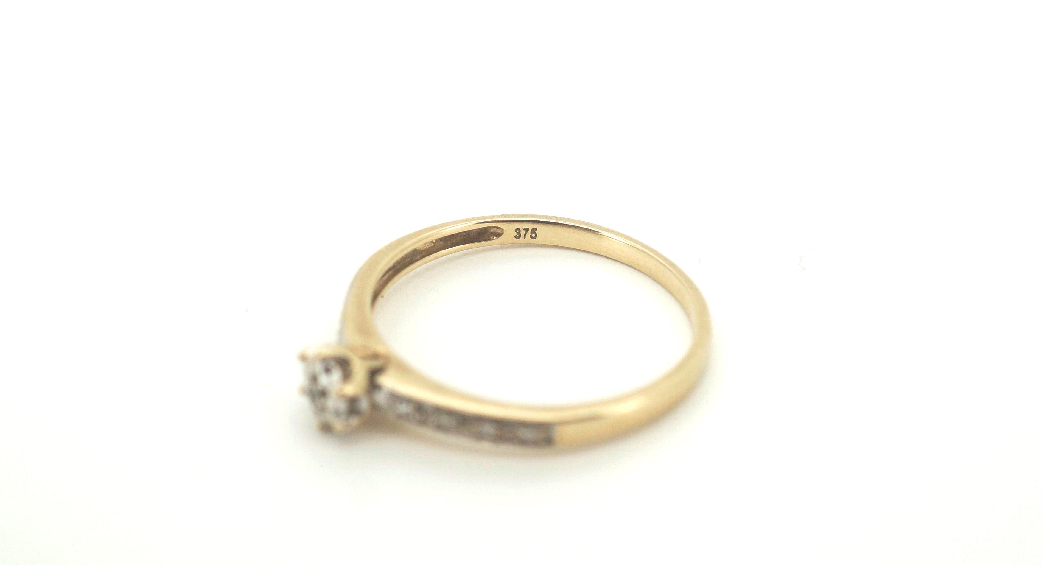 9ct Yellow & White Gold Ring (Size O) - 500358