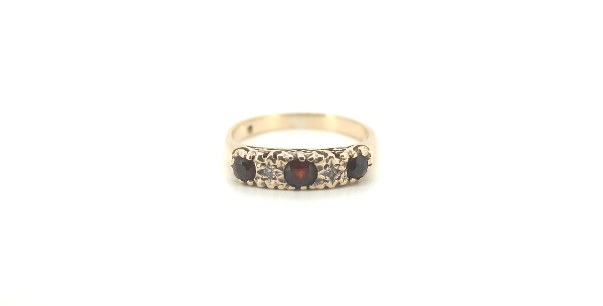 Unisex 9ct Yellow Gold Red Stone Ring (Size J) - 502679