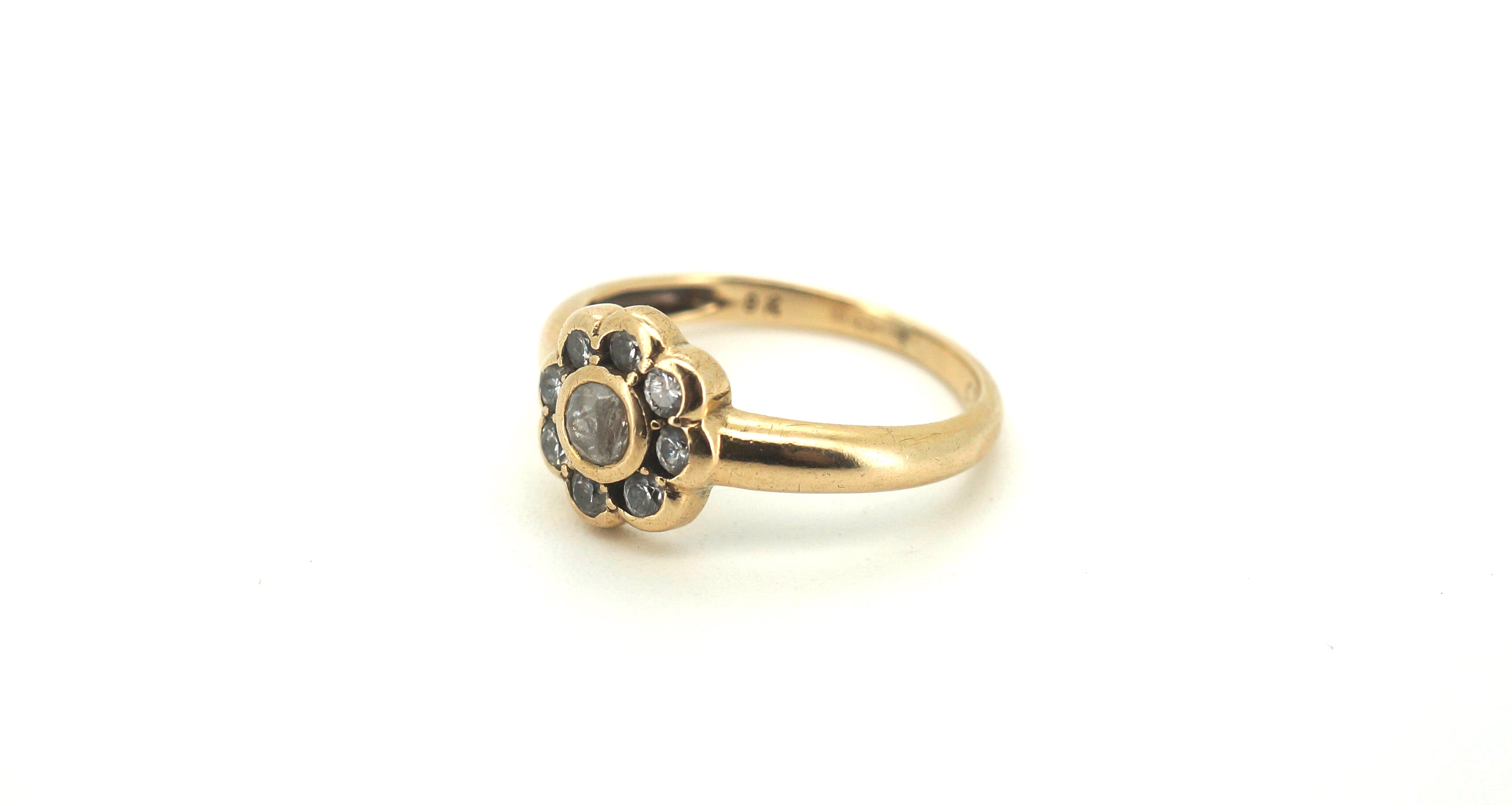 Unisex 9ct Yellow Gold Flower Pattern Ring (Size P) - 503008