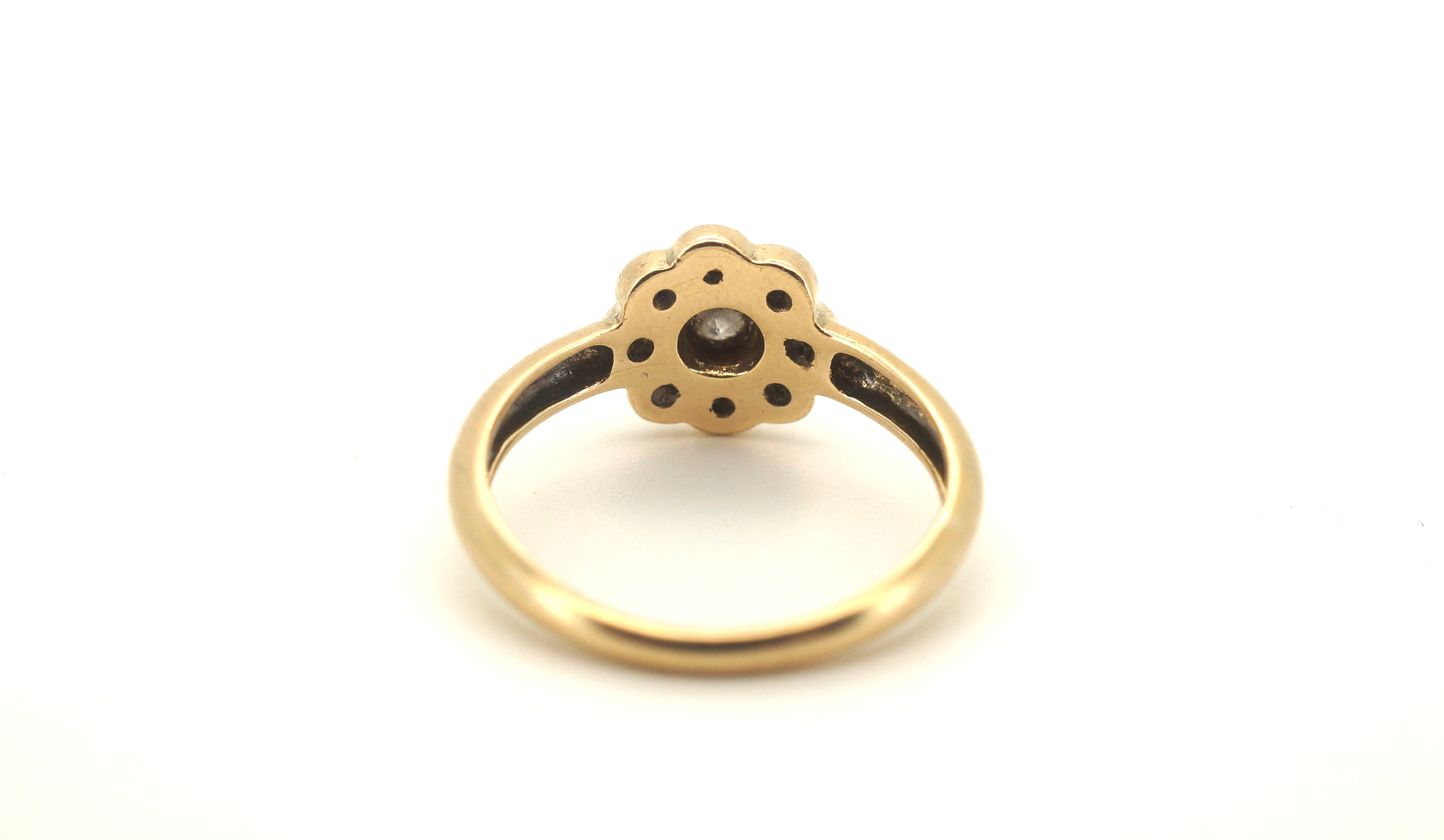 Unisex 9ct Yellow Gold Flower Pattern Ring (Size P) - 503008