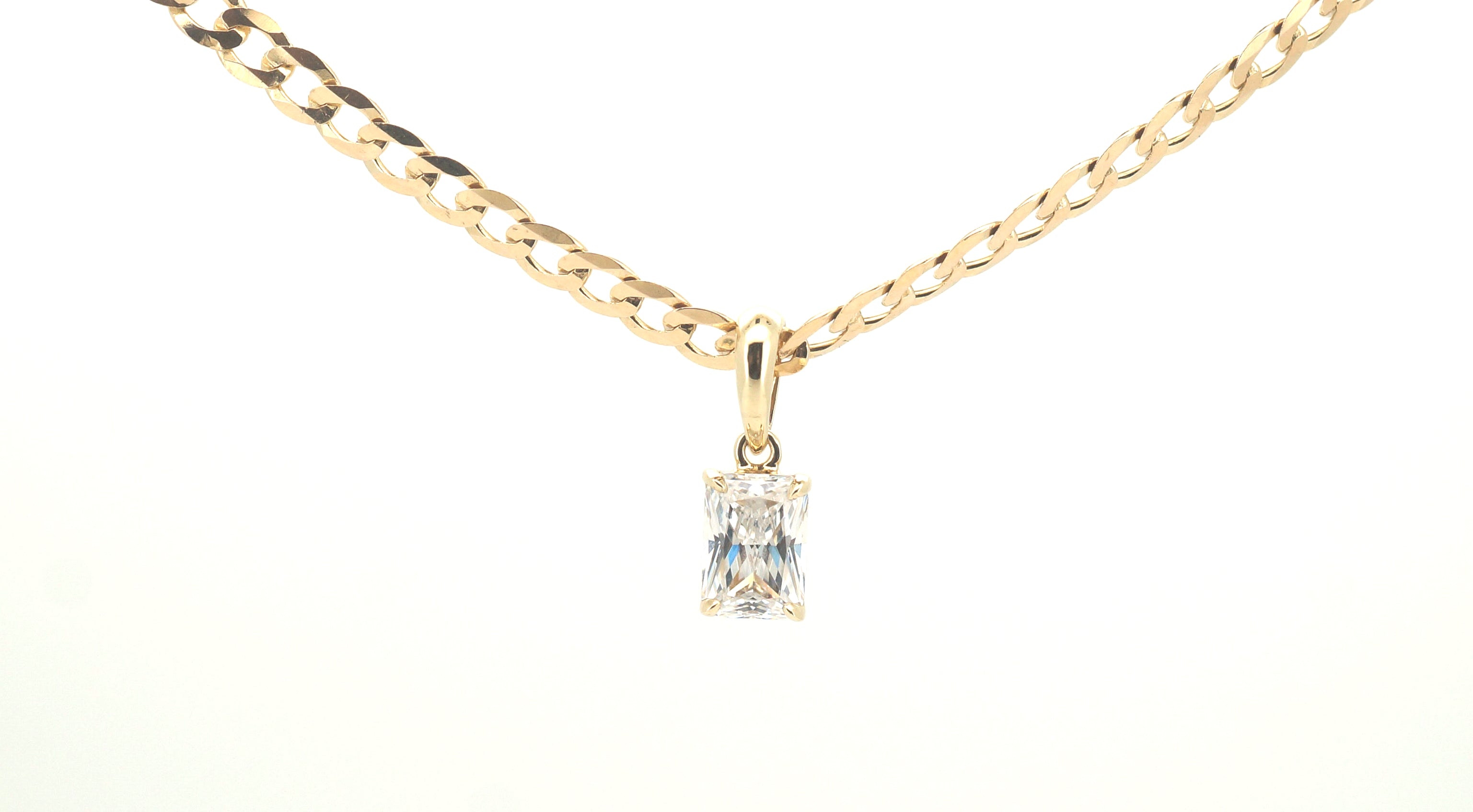 9ct Yellow Gold Curb Link Necklace with Clear Stone Pendant - 503874