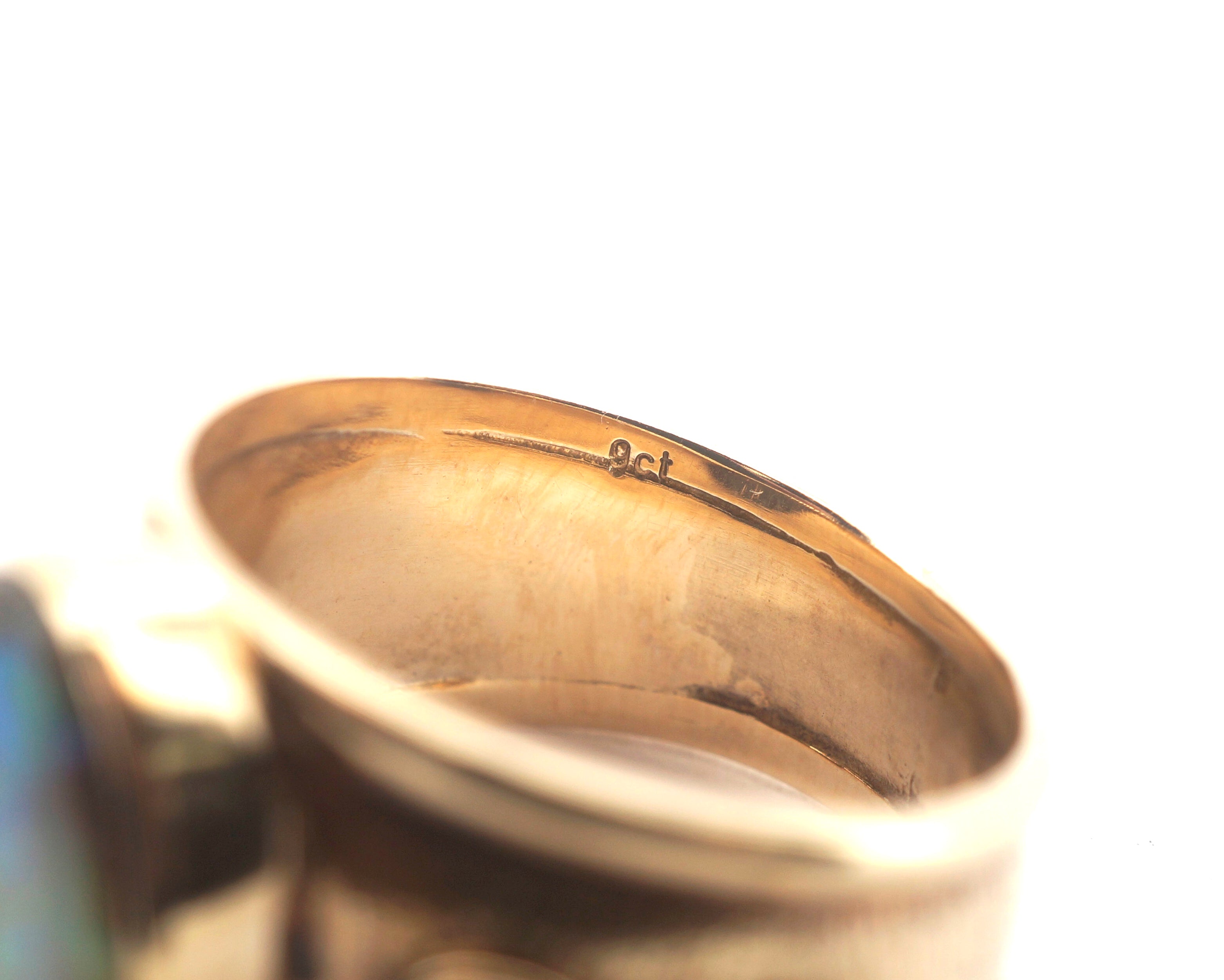 9CT Yellow Gold Australian Boulder Opal Ring (Size: N) - 506439