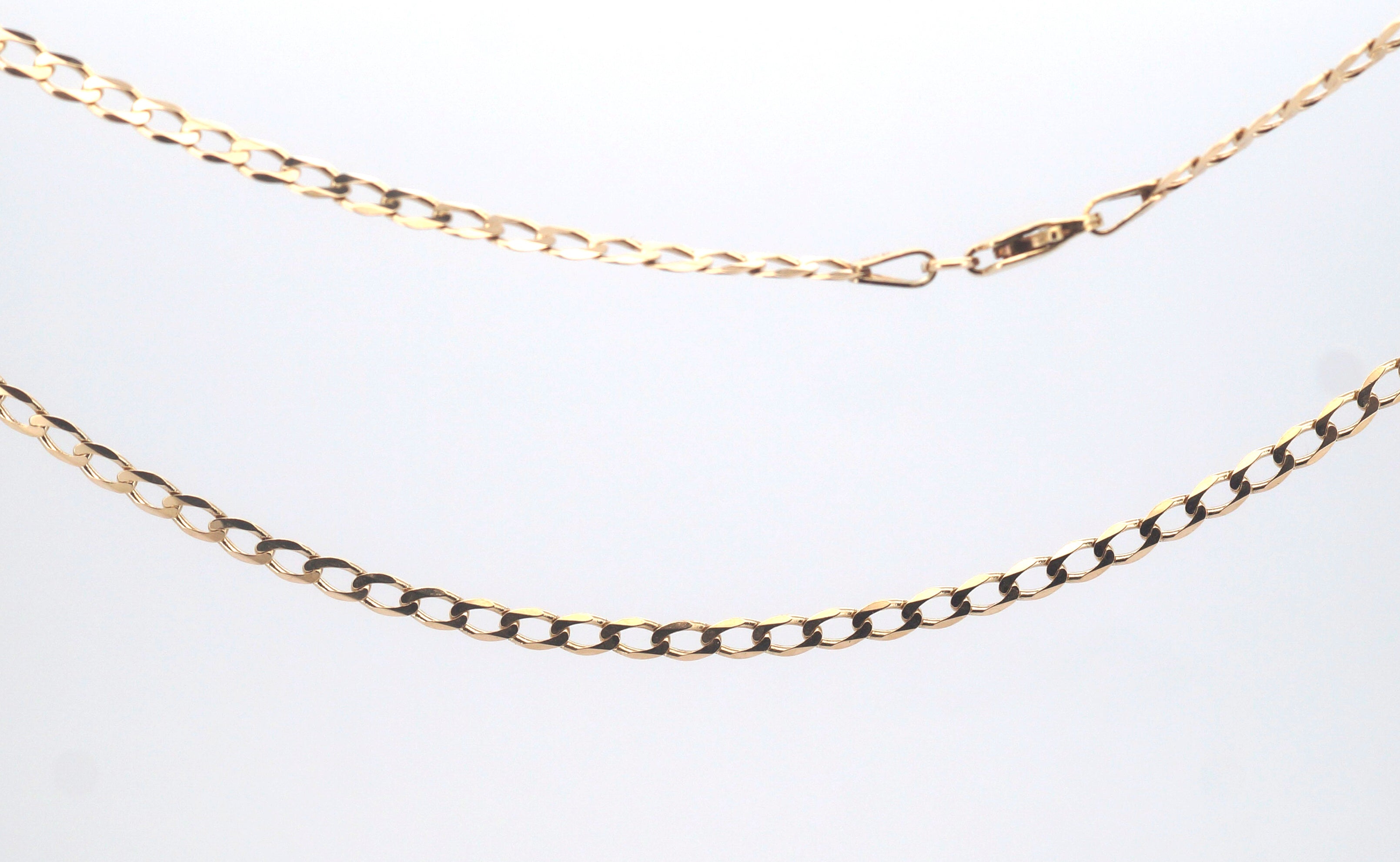 9ct Yellow Gold Flat Curb Link Necklace (57cm) - 506882