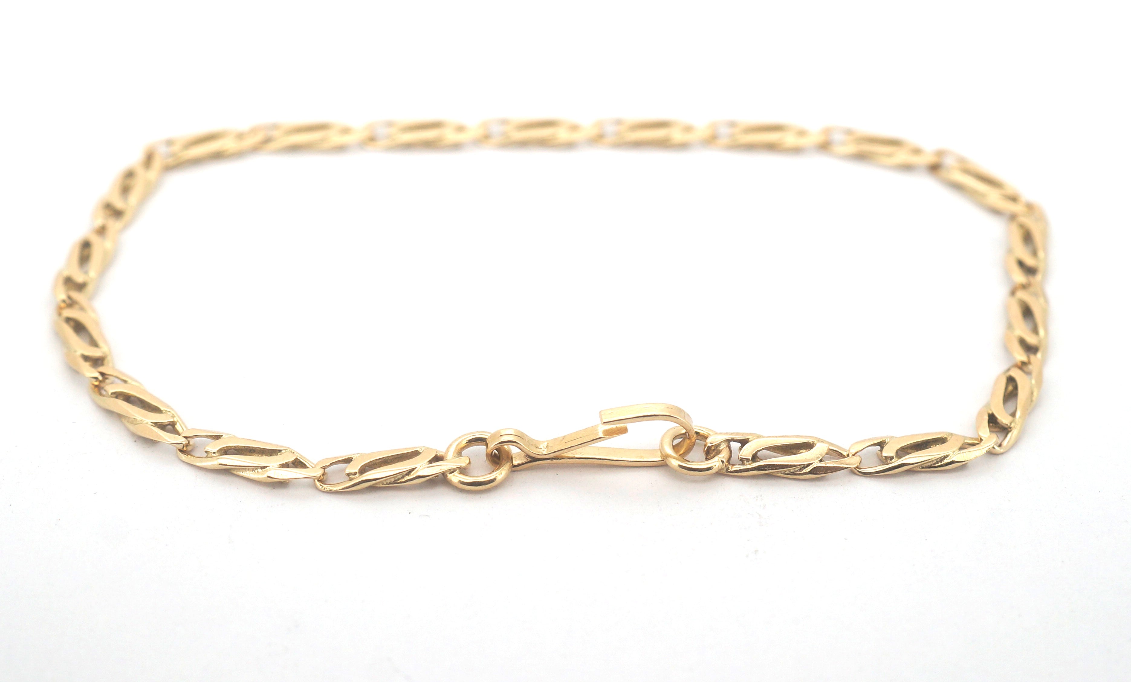 Ladies 14ct Yellow Gold Infinity Link Bracelet (21cm) - 507665