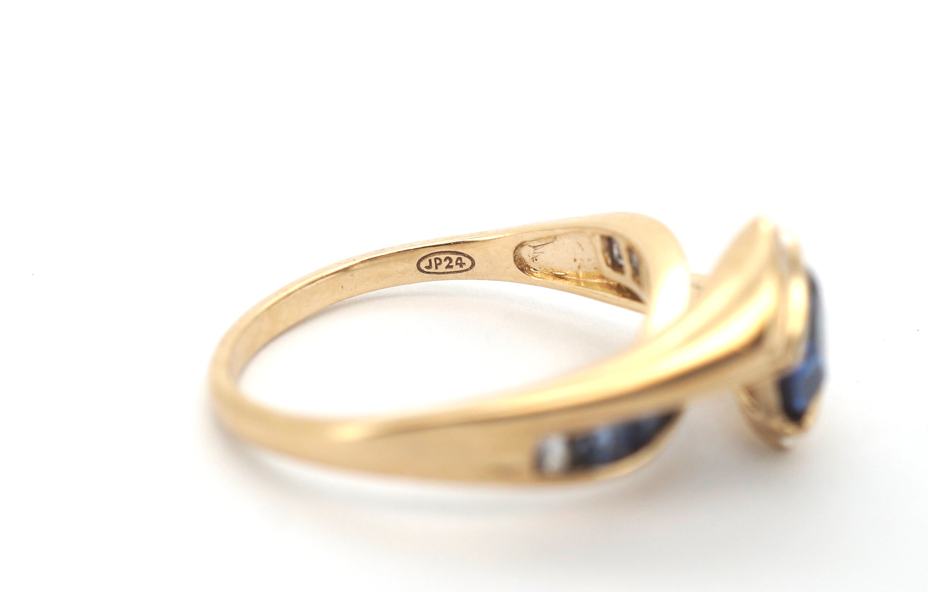 Ladies 9ct Yellow Gold Synthetic Sapphire Ring (Size T) - 505558