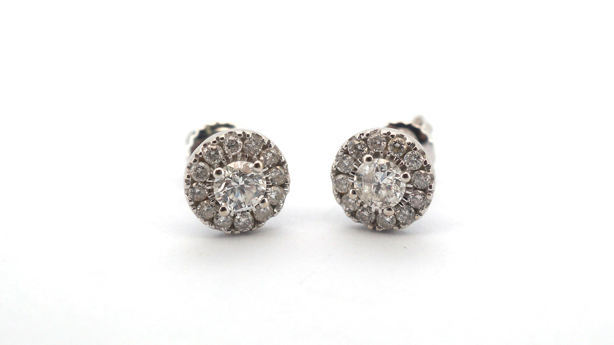 14ct White Gold Diamond Stud Earrings - 507848