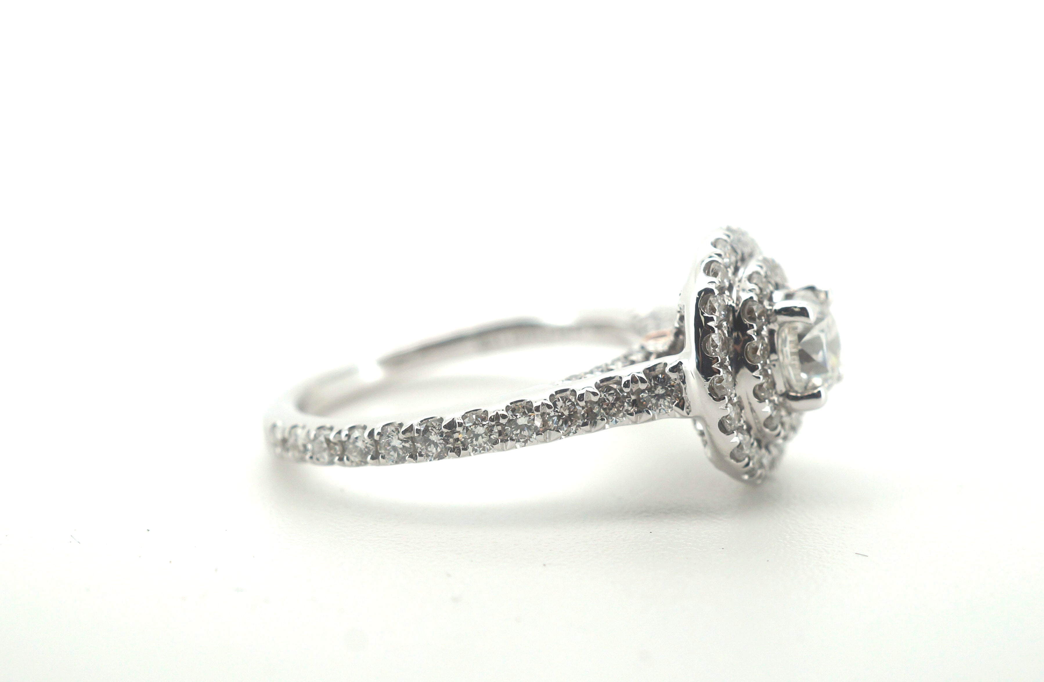 Ladies Stunning Michael Hill 14CT White Gold Diamond Engagement Ring (Size: I 1/2) - 500783