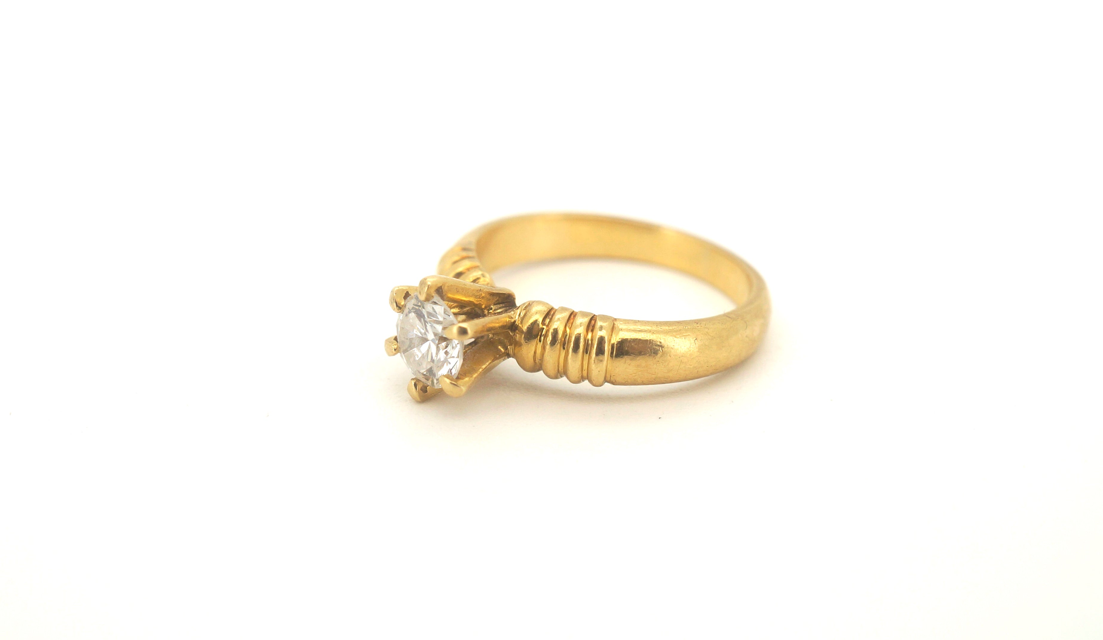 18ct Yellow Gold Solitaire Diamond Engagement Ring (Size L 1/2) - 238759