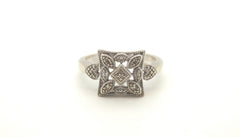 Ladies 9ct White Gold Cluster Ring (Size N 1/2) - 502833
