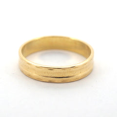 Unisex 18ct Yellow Gold Plain Band Ring (Size K 1/2) - 510000