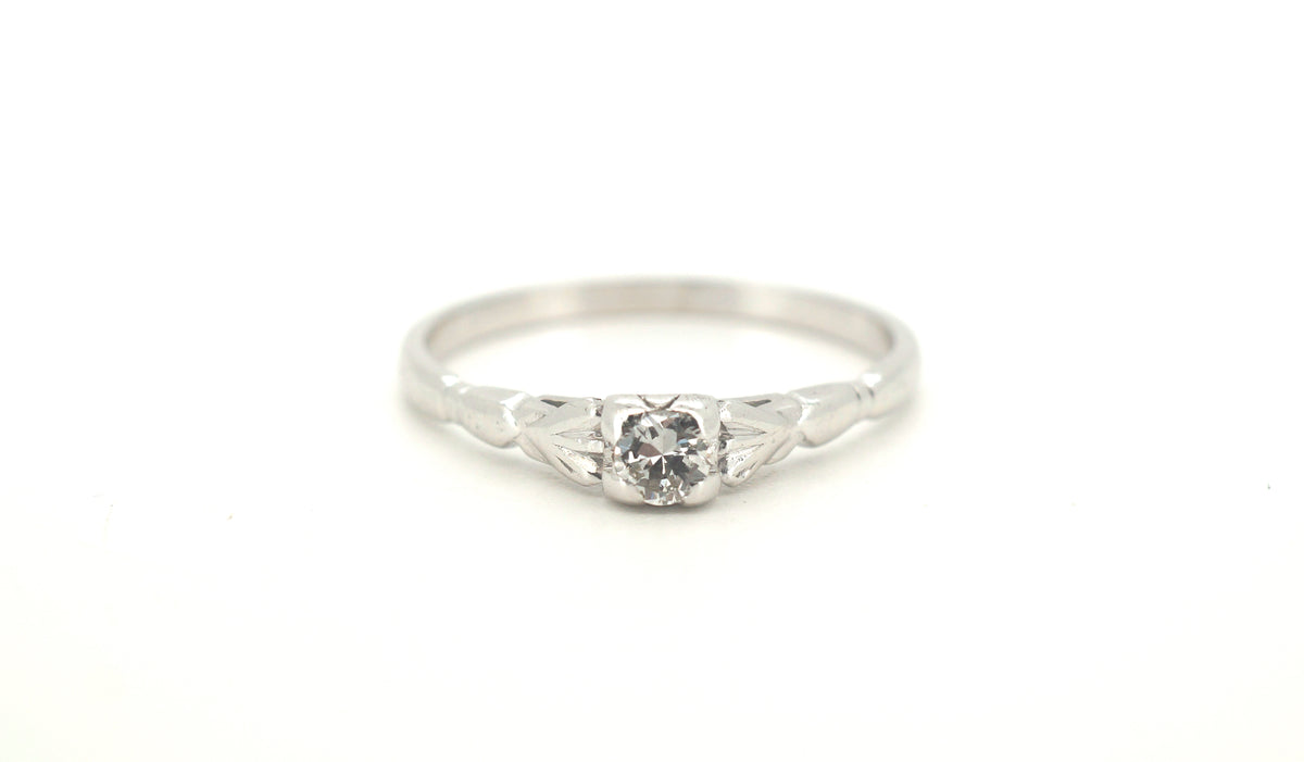 18ct White Gold Solitaire Diamond Ring (Size T 1/2) - 500463