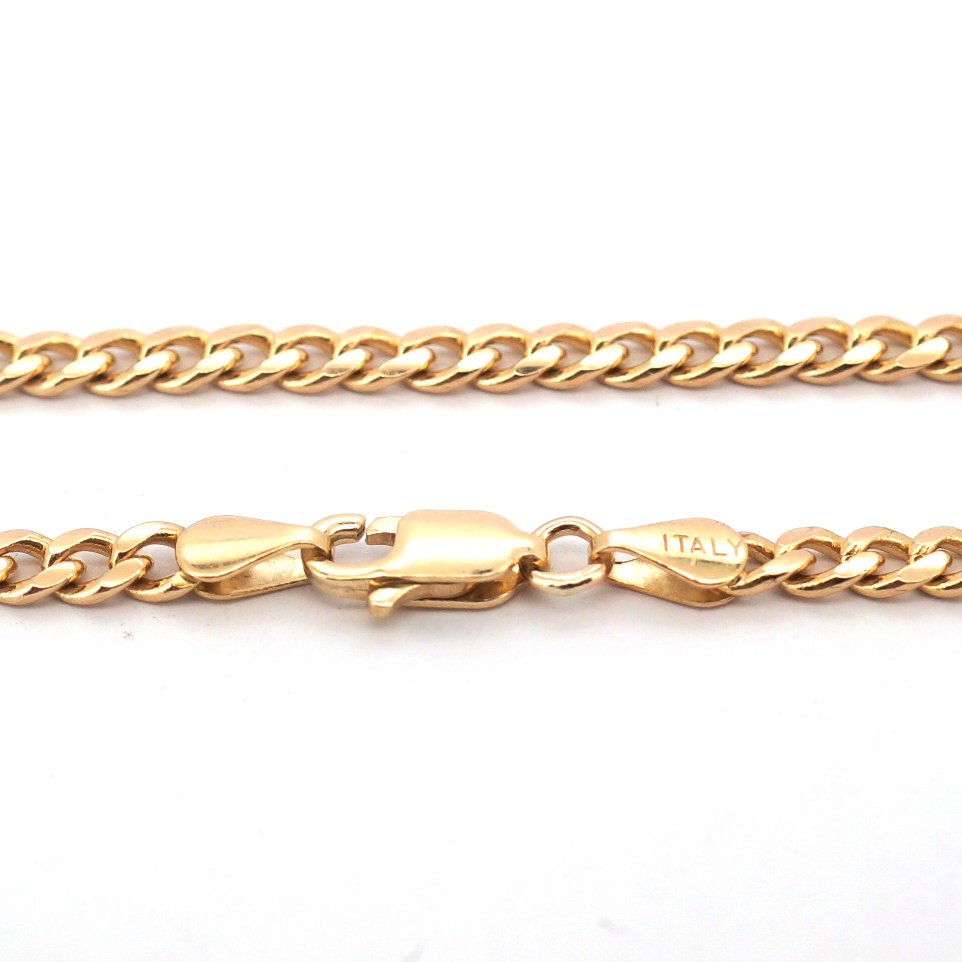 9ct Yellow Gold Lion Themed Pendant & 9ct Curb Link Necklace (56cm) - 510470