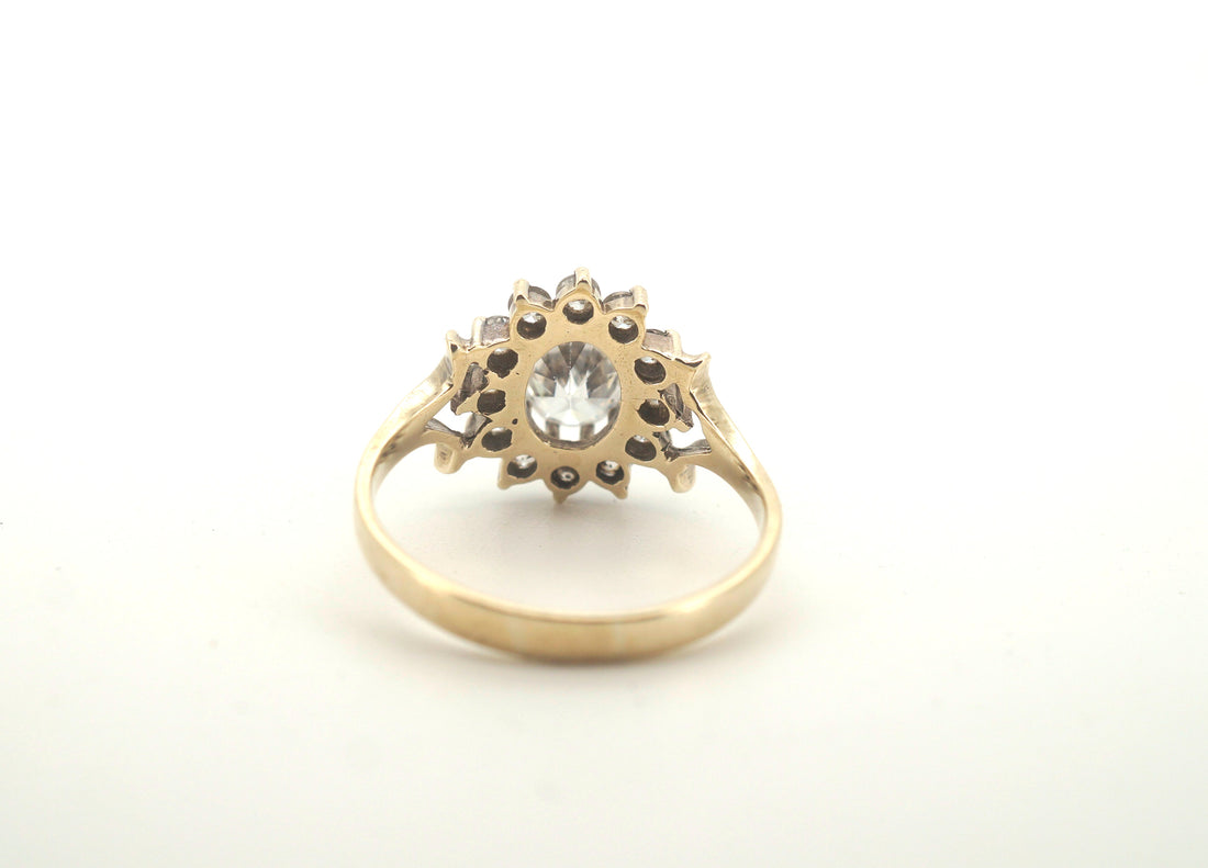 Ladies Stunning 9CT Yellow Gold Cubic Zirconia Ring (Size: T, 3.75g) - 503397