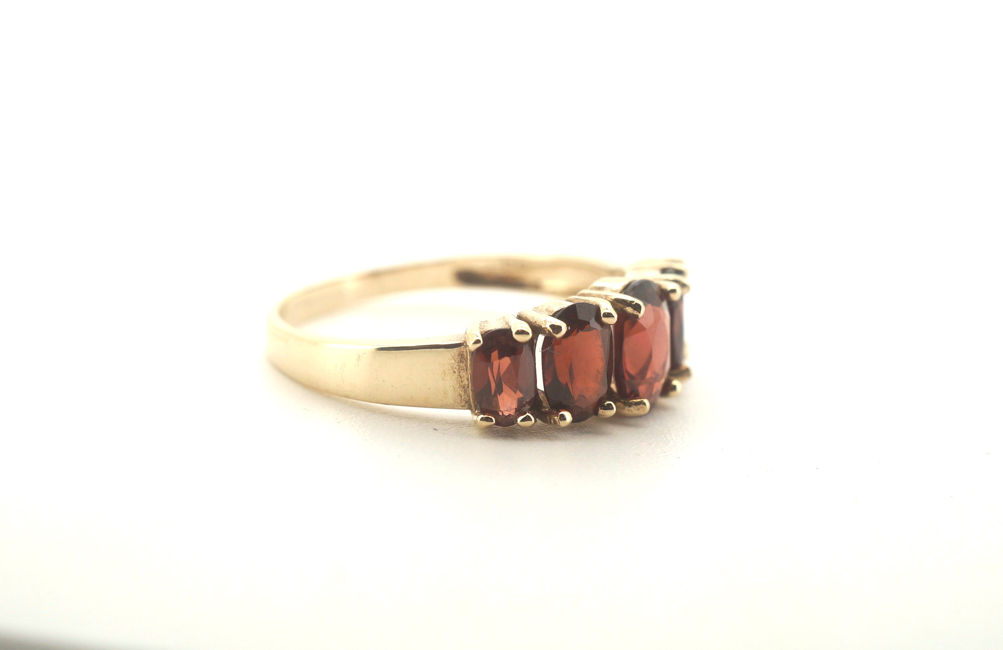 Ladies 9CT Yellow Gold Ring with Red stones (Size Q, 2.37g) - AD 503410