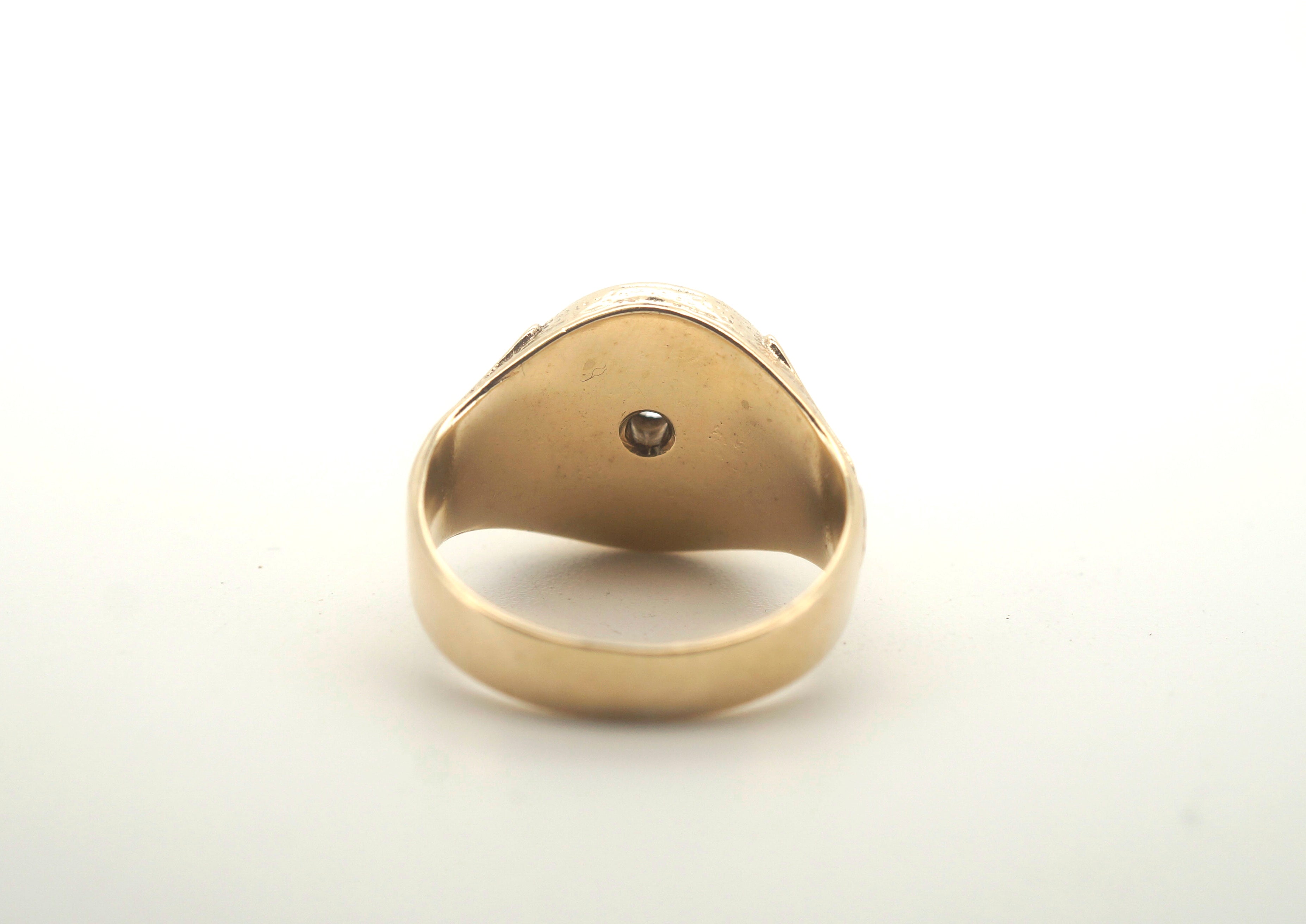 Men's 9CT Yellow Gold Diamond Ring (Size Q, 12.62g) - 503396