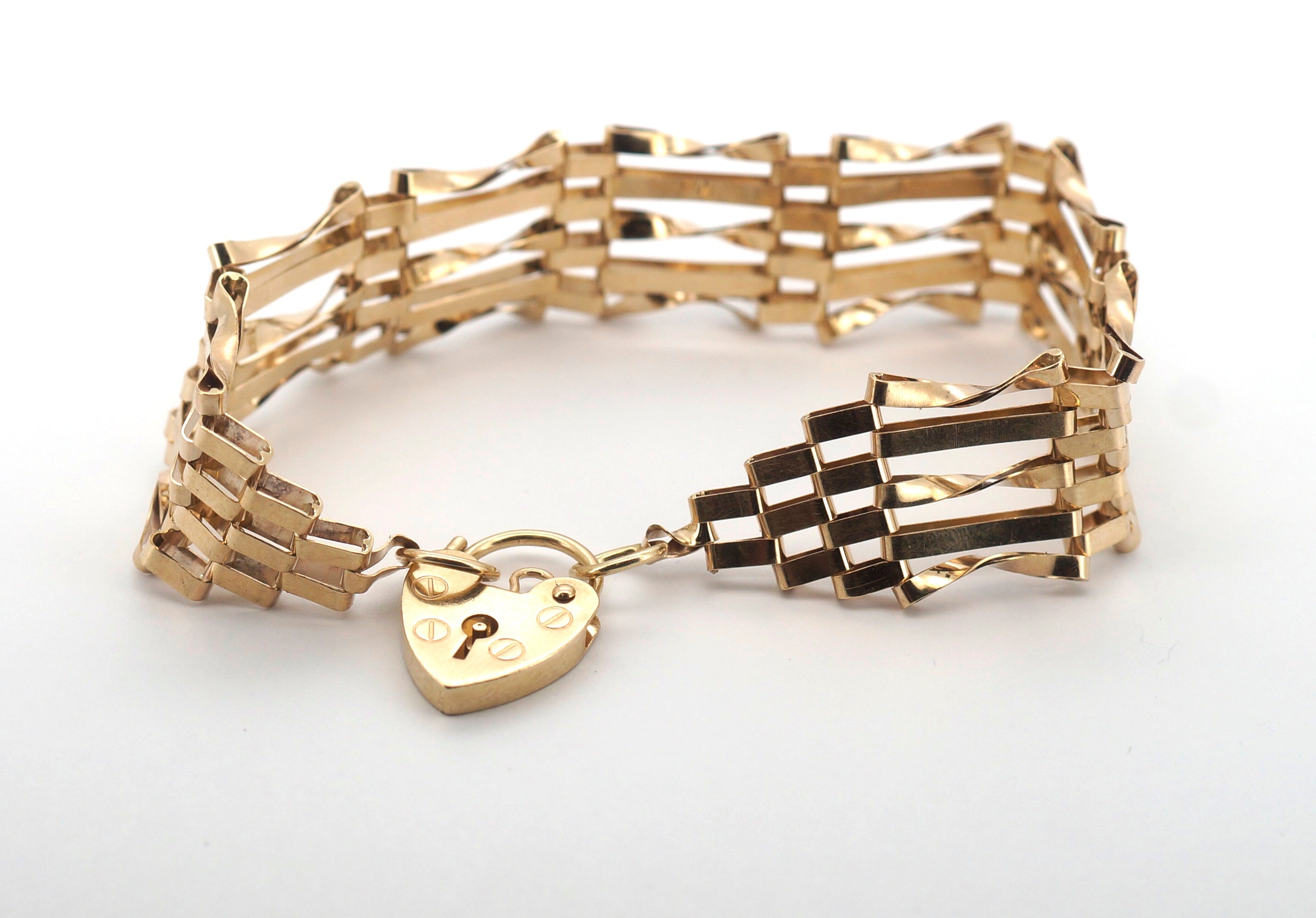 Ladies 9ct Yellow Gold 5 Bar Gate Bracelet (18cm) - 510460