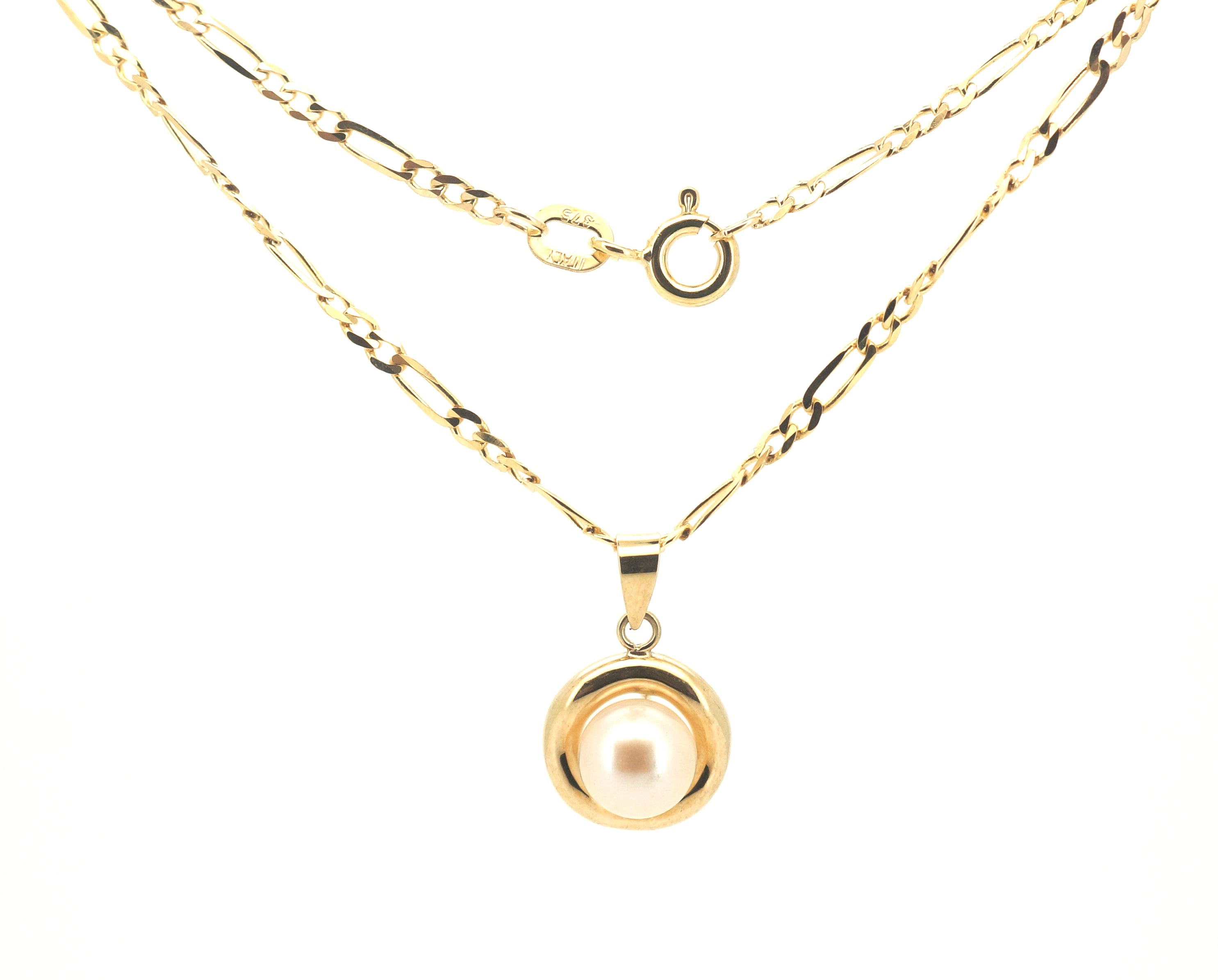 Ladies 9ct Yellow Gold Figaro Link Necklace & Pearl Pendant - 504630