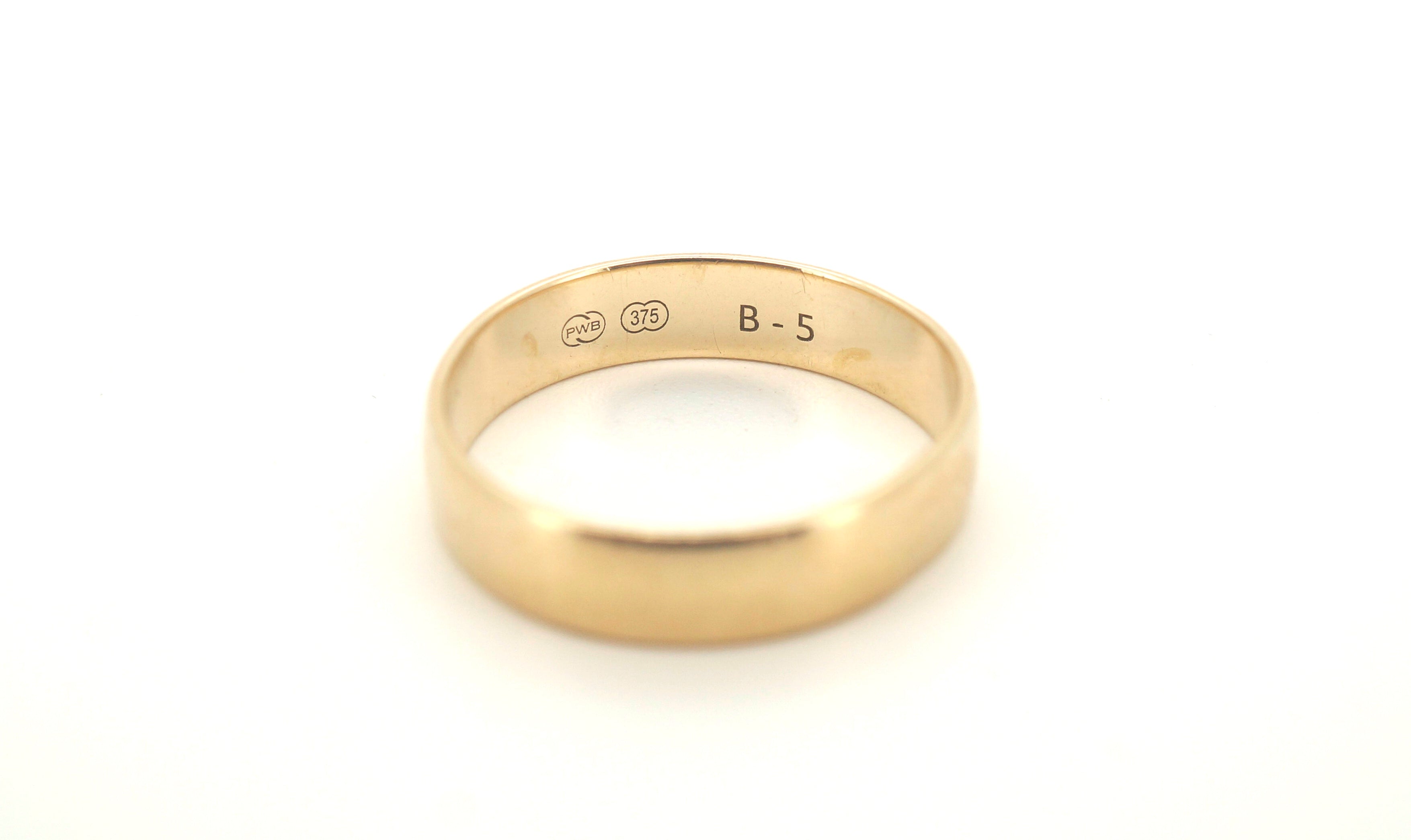 Mens 9ct Yellow Gold Plain Band Ring (Size U) - 505057