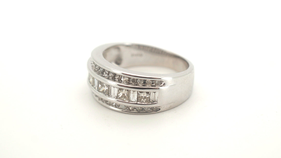 Mens 18ct White Gold 41 Diamond Dress Ring (Size J) - 501211