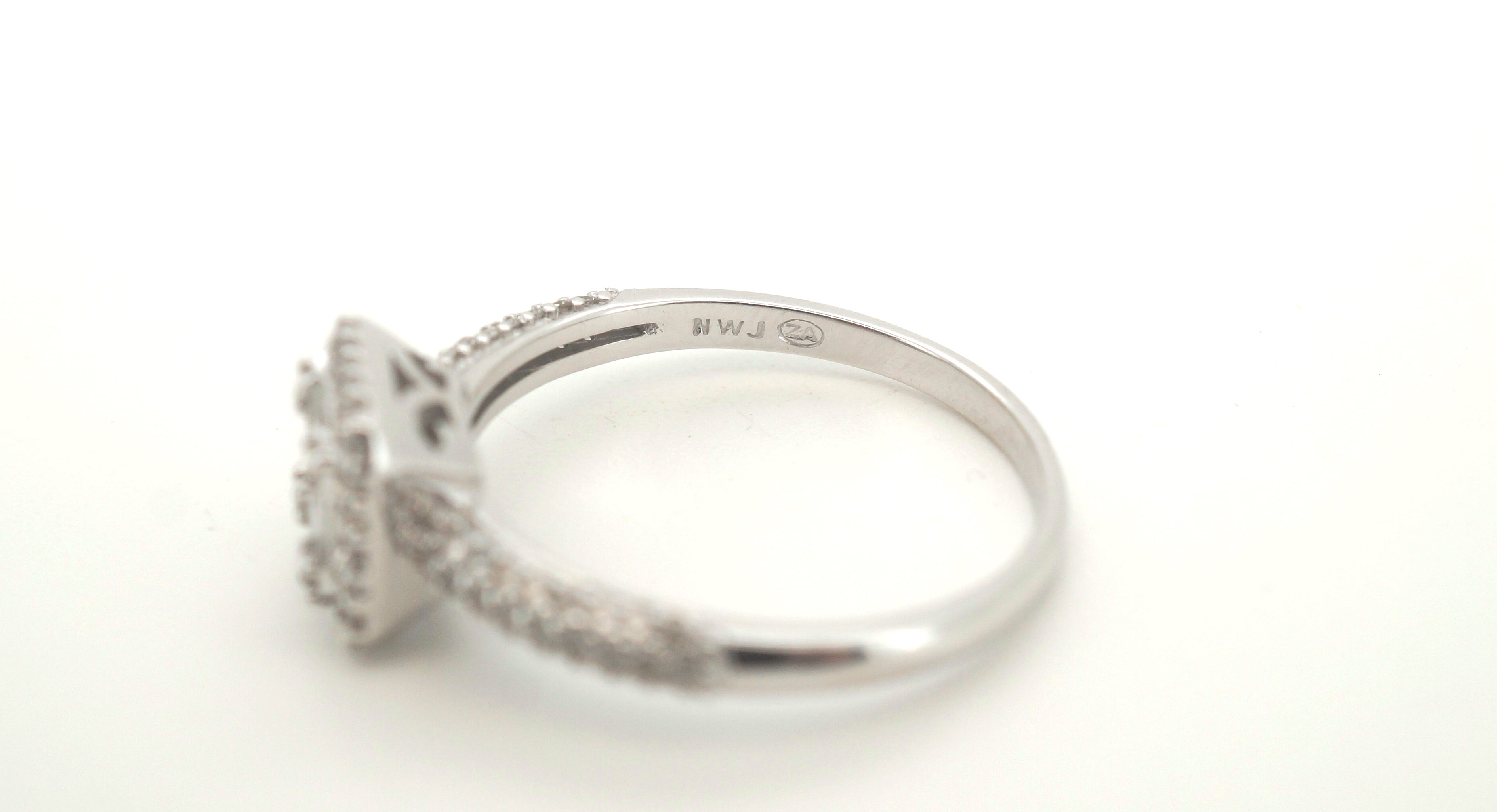 Unisex 18ct White Gold Diamond Dress Ring (Size S 1/2) - 501442