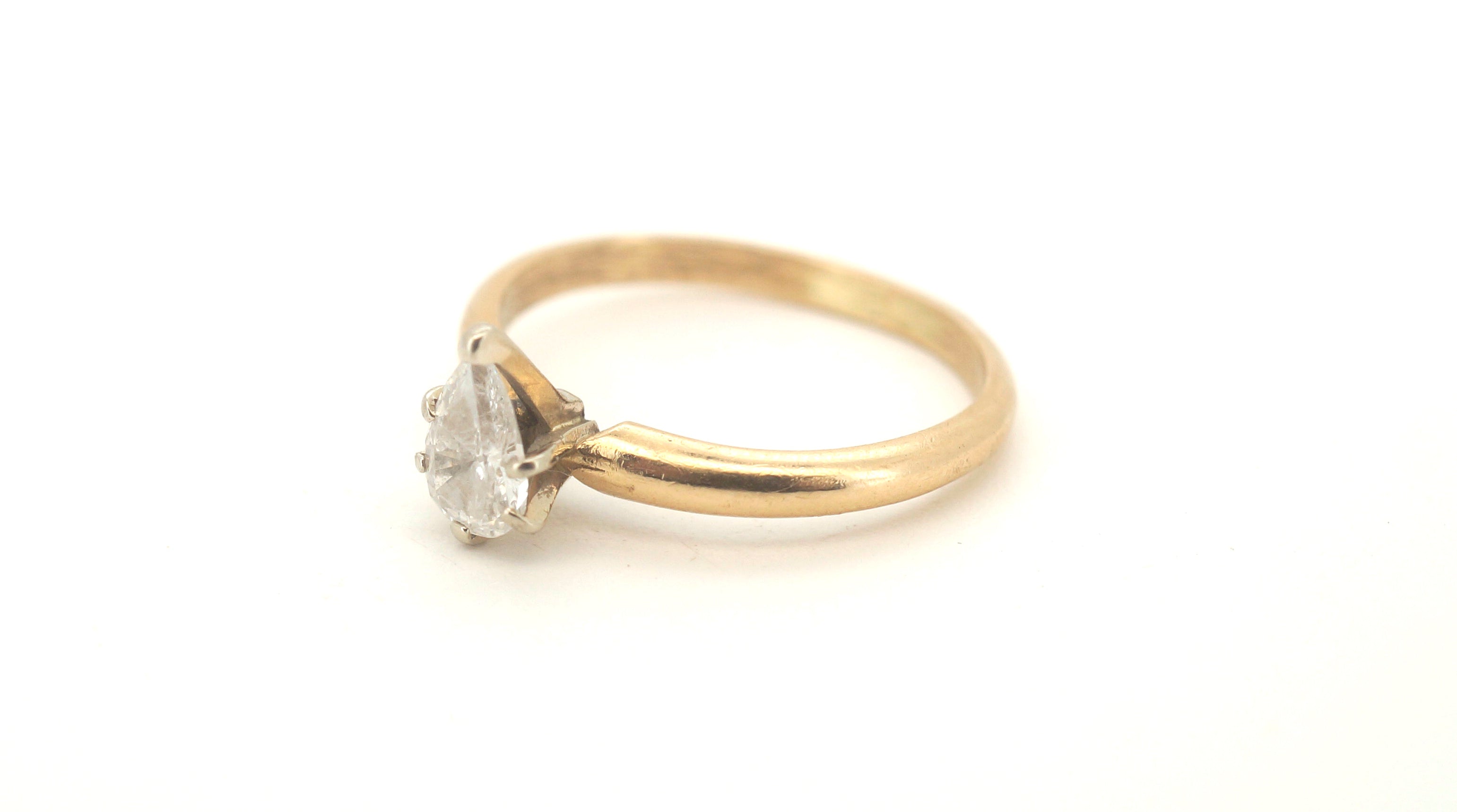 Ladies 14ct Yellow Gold Diamond Engagement Ring (Size M) - 502793