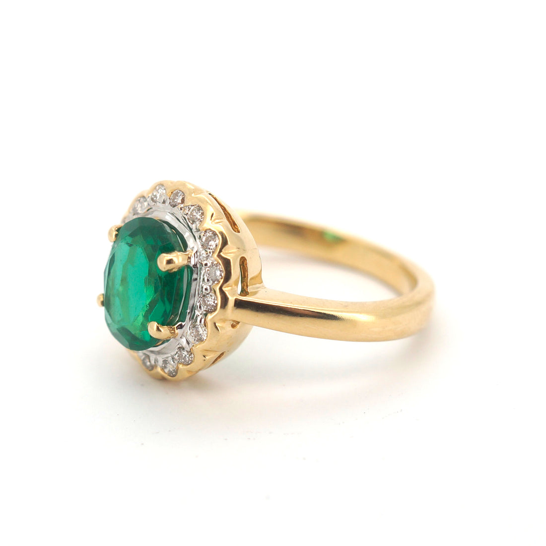 Unisex 18ct Yellow Gold Green Glass & Diamond Dress Ring (Size L) - 507744