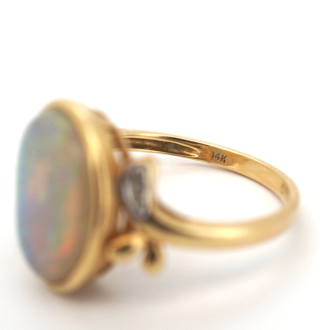 Unisex 14ct Yellow Gold Opal & Diamond Ring (Size P, 5.00g) - 29223