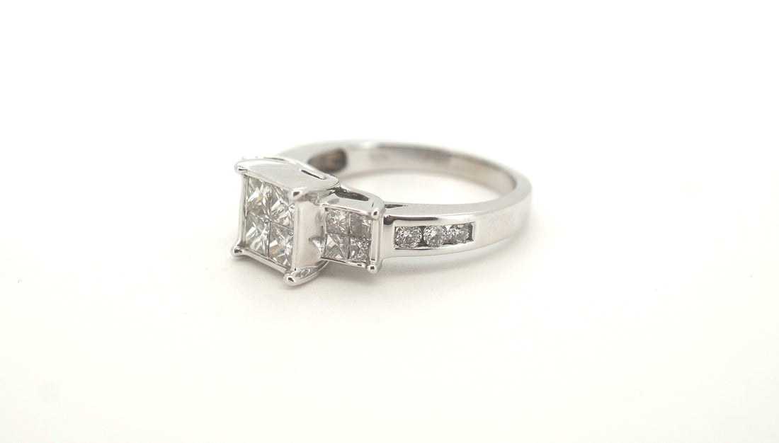 Ladies 14ct White Gold Diamond Ring (Size M) - 500548