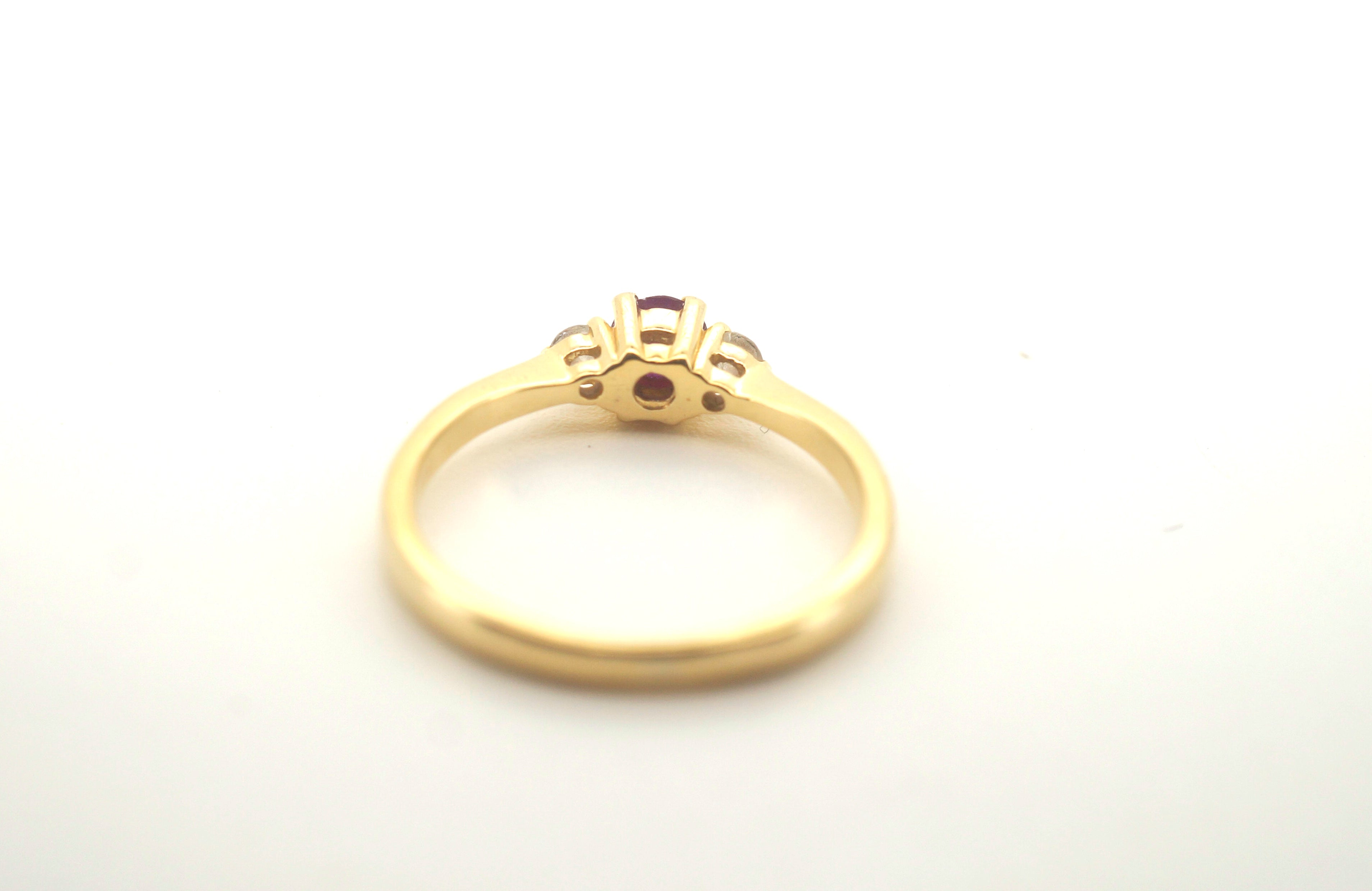 Ladies 18CT Solid Yellow Gold Ruby Ring (Size K) - 505334