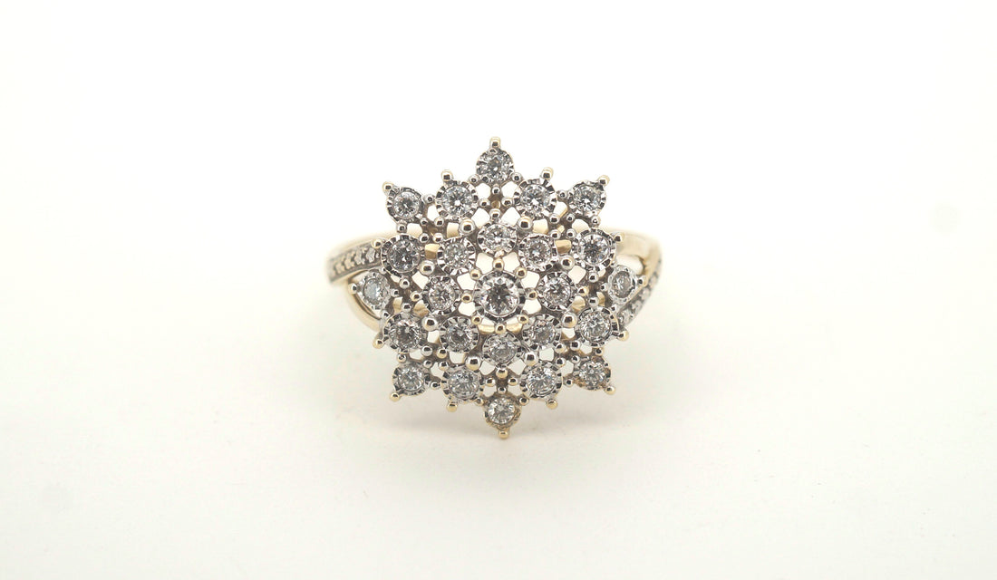 9ct Yellow Gold Synthetic Diamond Starburst Ring (Size S 1/2) - 503314