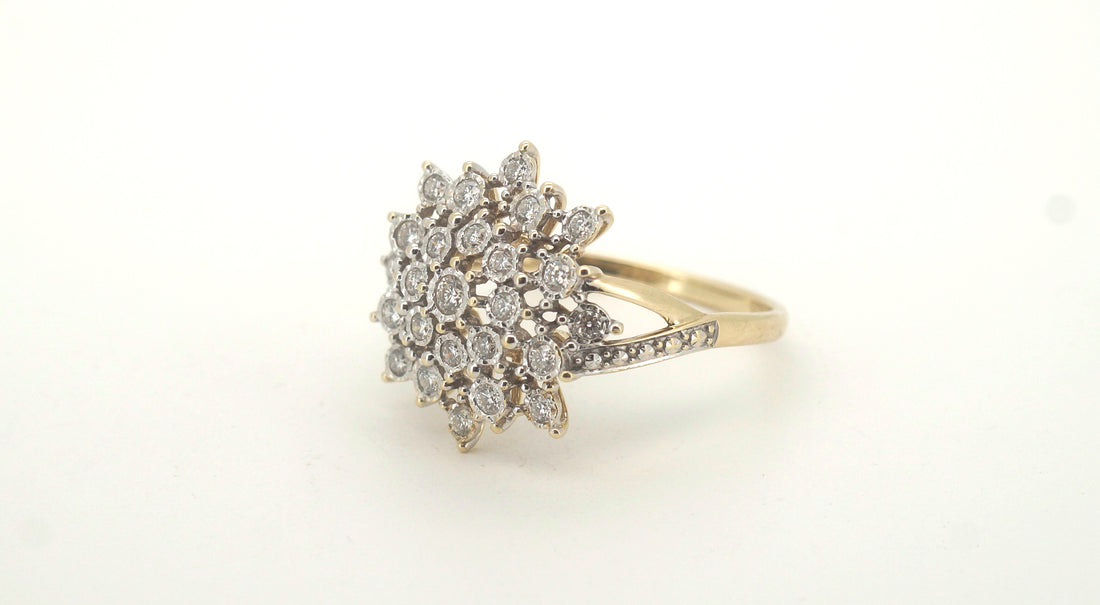 9ct Yellow Gold Synthetic Diamond Starburst Ring (Size S 1/2) - 503314