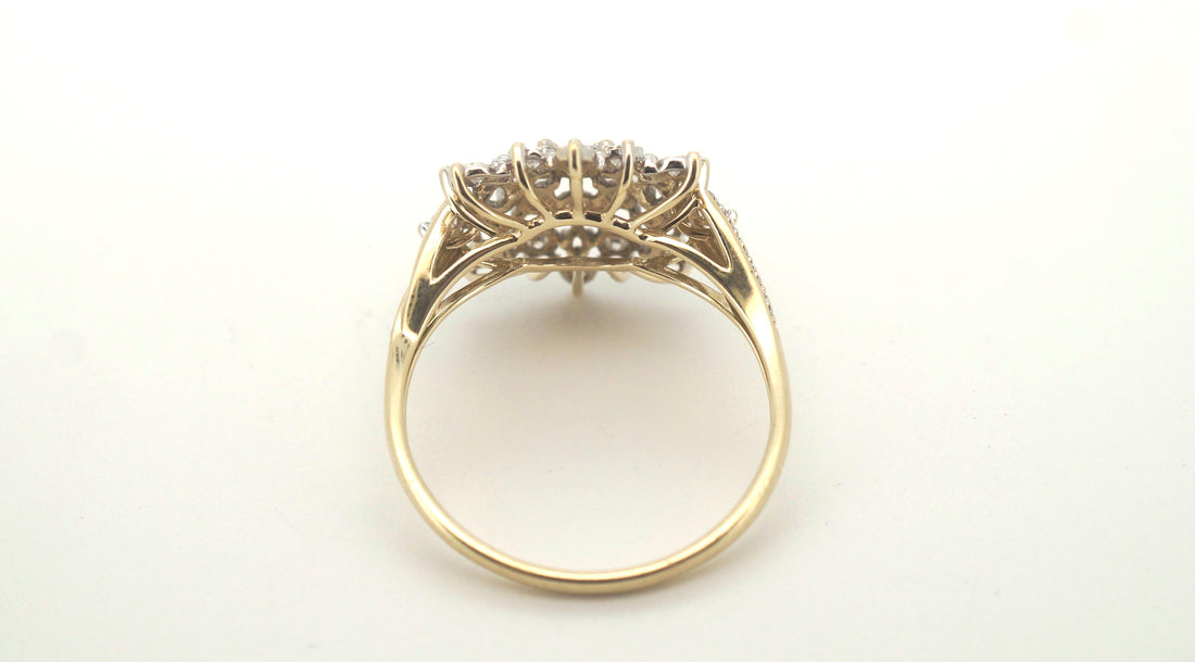 9ct Yellow Gold Synthetic Diamond Starburst Ring (Size S 1/2) - 503314