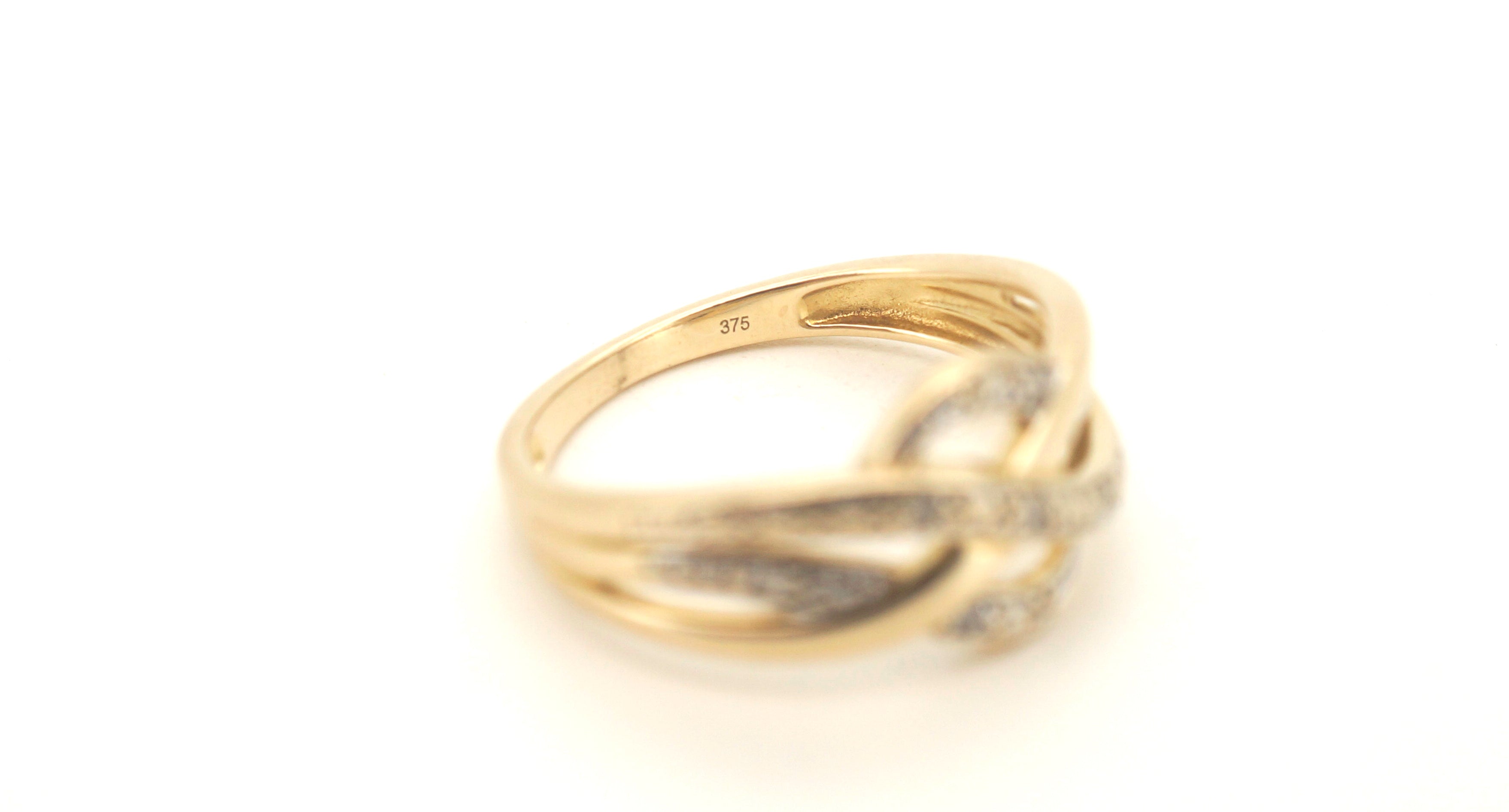 Ladies 9ct Yellow Gold Ring (Size M) - 505118
