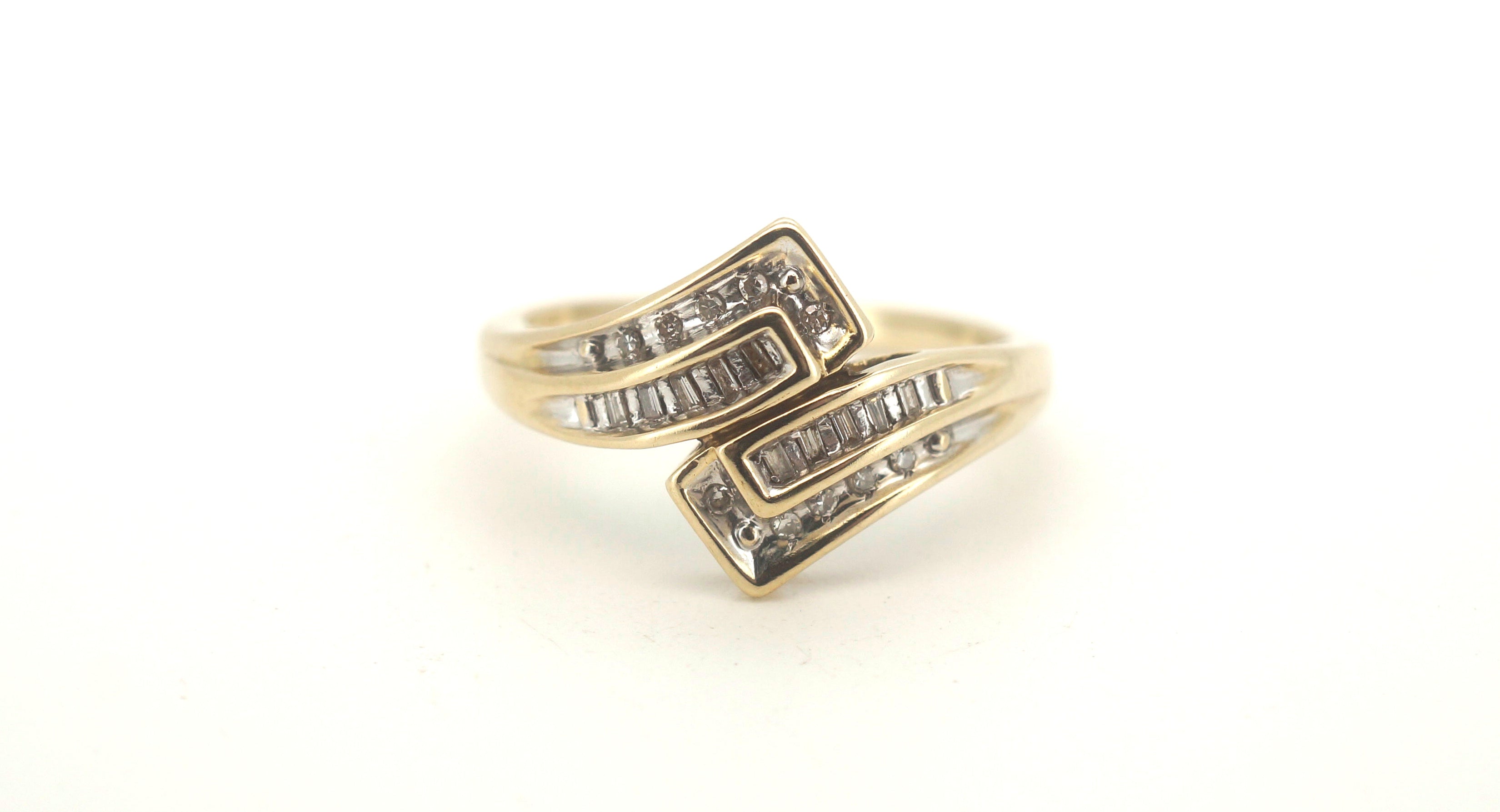 Unisex 9ct Yellow Gold Ring (Size O) - 505859