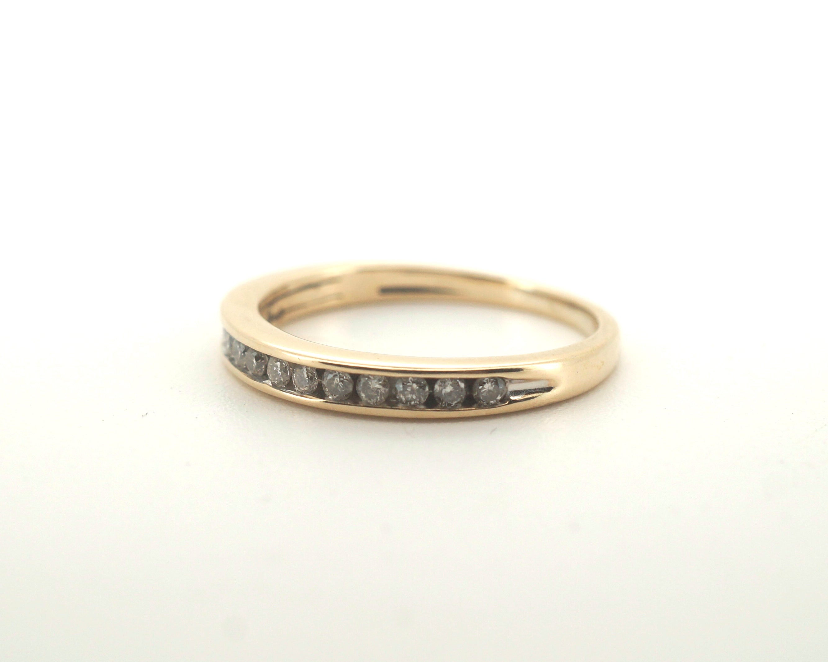 Ladies 9CT Yellow Gold Diamond Ring (Size: K, 2.1g) - 506387