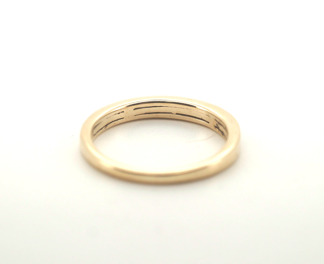 Ladies 9CT Yellow Gold Diamond Ring (Size: K, 2.1g) - 506387
