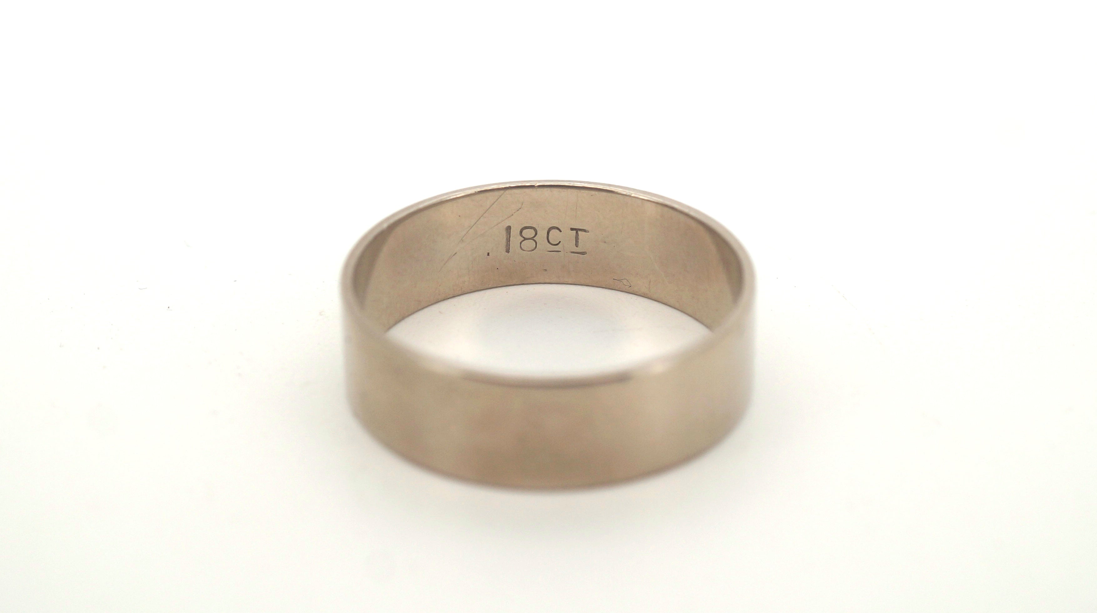 18ct White Gold Plain Band Ring (Size W 1/2) - 502773