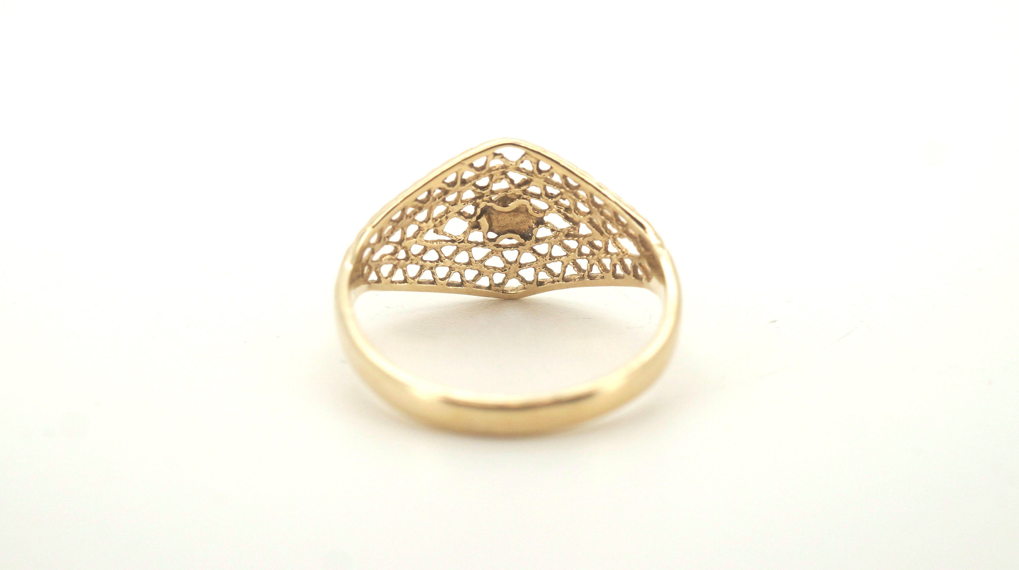 Ladies 9ct Yellow Gold Ring (Size O) - 505538