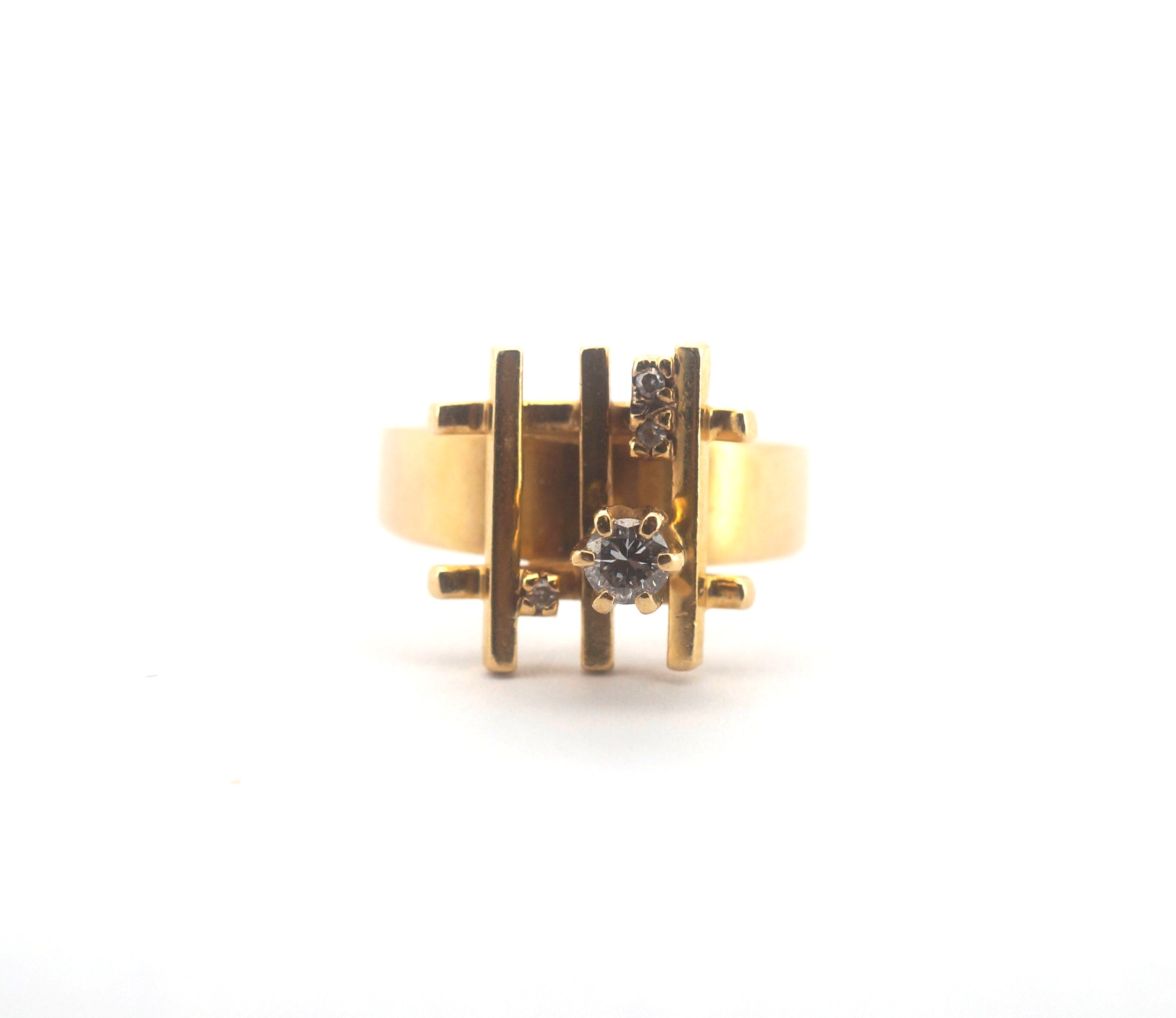 Ladies 18CT Yellow Gold Diamond Ring (Size: M1/2, 5.5g) - 505420