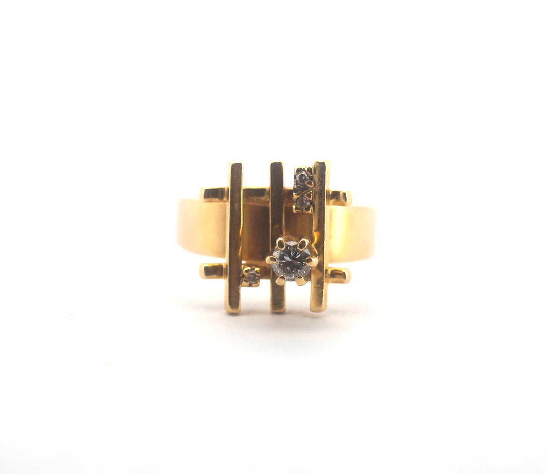 Ladies 18CT Yellow Gold Diamond Ring (Size: M1/2, 5.5g) - 505420