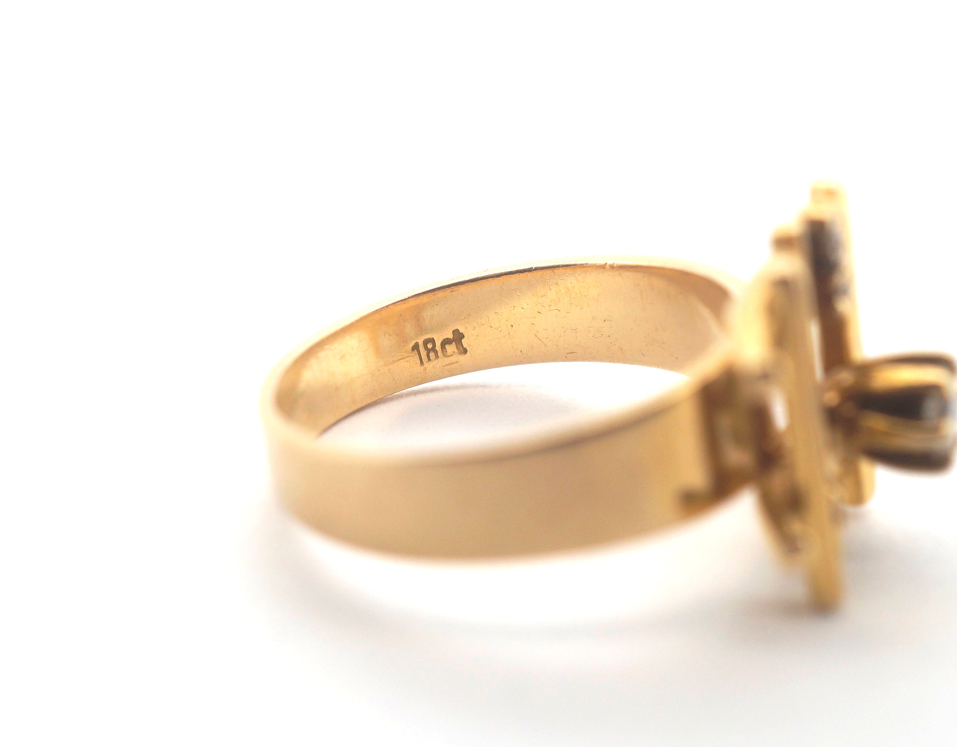 Ladies 18CT Yellow Gold Diamond Ring (Size: M1/2, 5.5g) - 505420