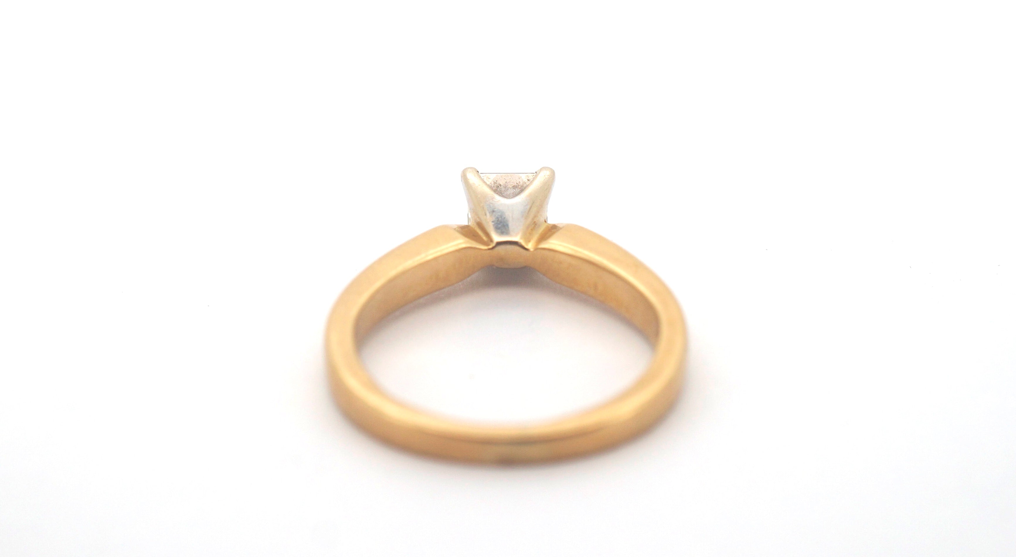 18ct Yellow & White Gold Diamond Engagement Ring (Size H) - 505176