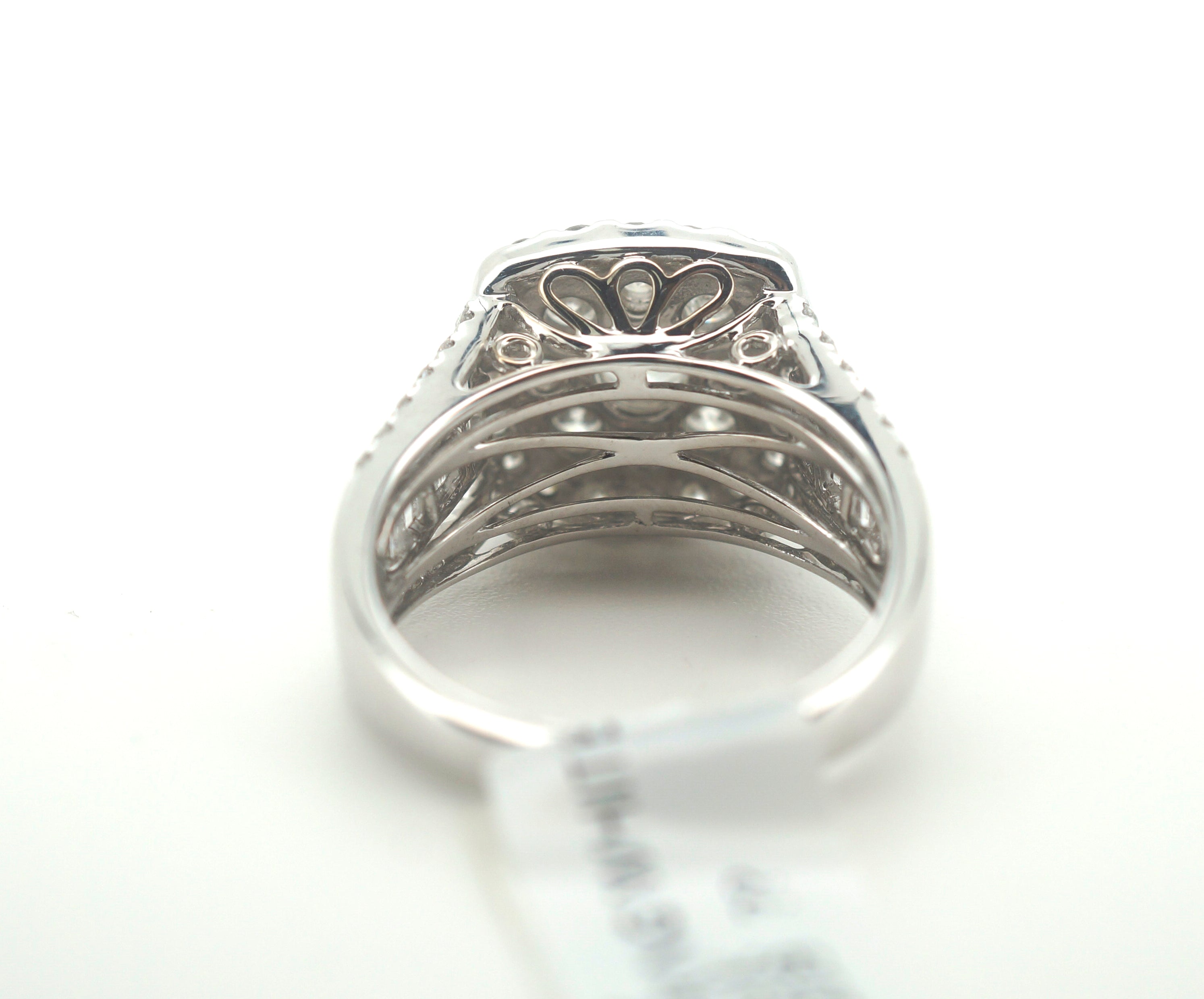 Ladies Stunning 9CT White Gold Diamond Cluster Ring (Size: L) - AD 32707